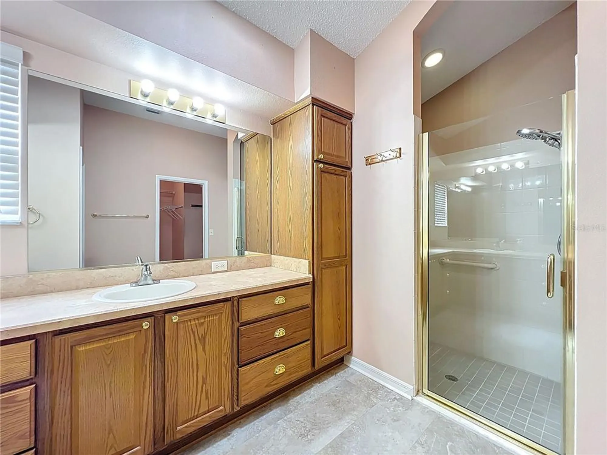Property Slideshow image 39 of 64 | 16946 se 93rd cuthbert cir, The Villages, FL, 32162