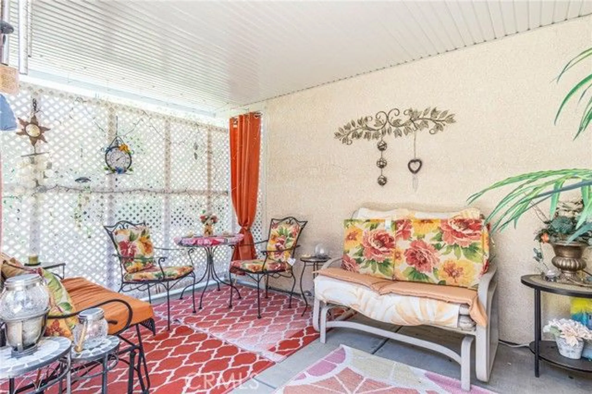 Property Slideshow image 43 of 62 | 19046 stoddard way, Apple Valley, CA, 92308