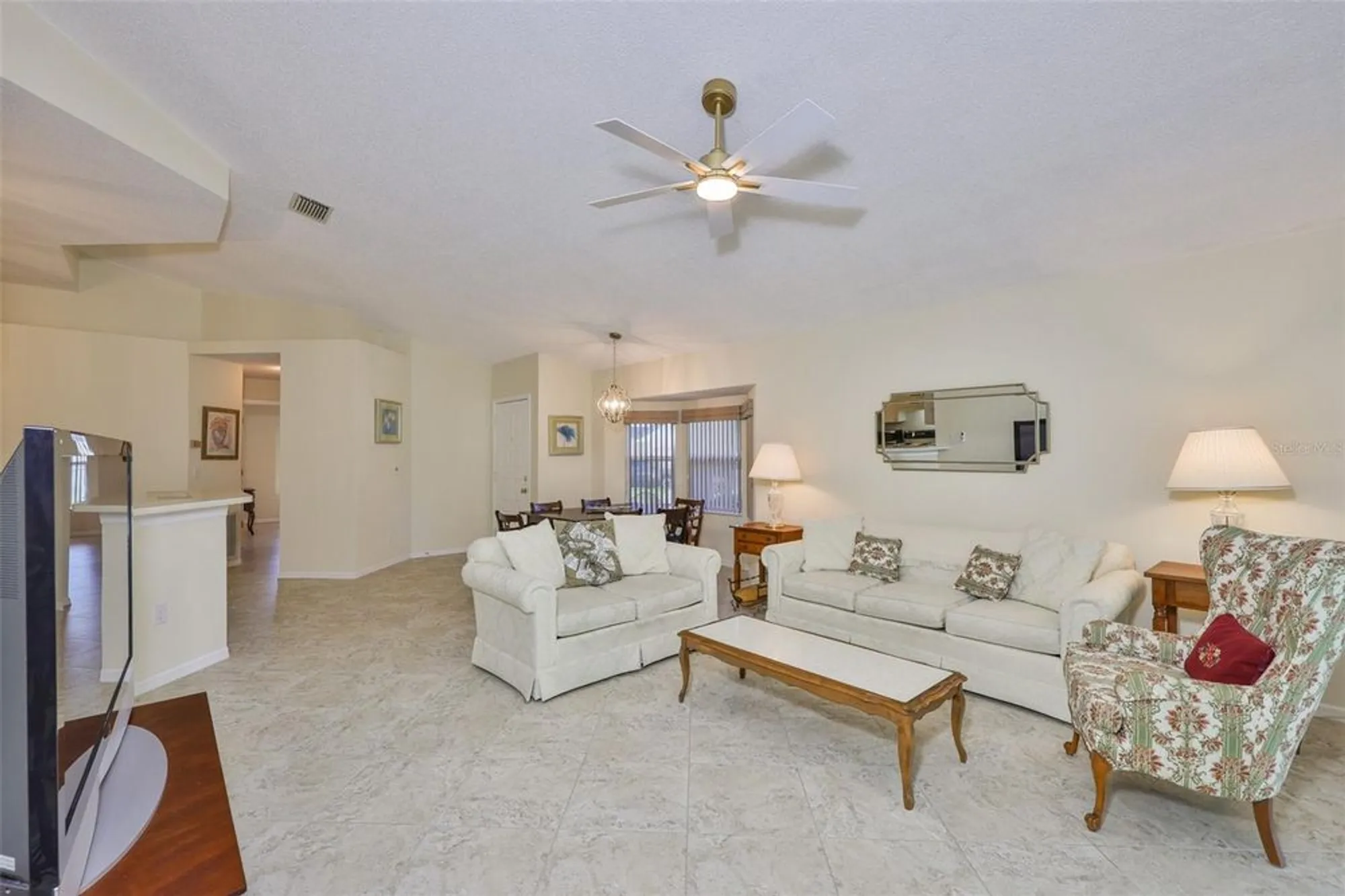 Property Slideshow image 9 of 37 | 2431 nantucket harbor loop # 61, Sun City Center, FL, 33573