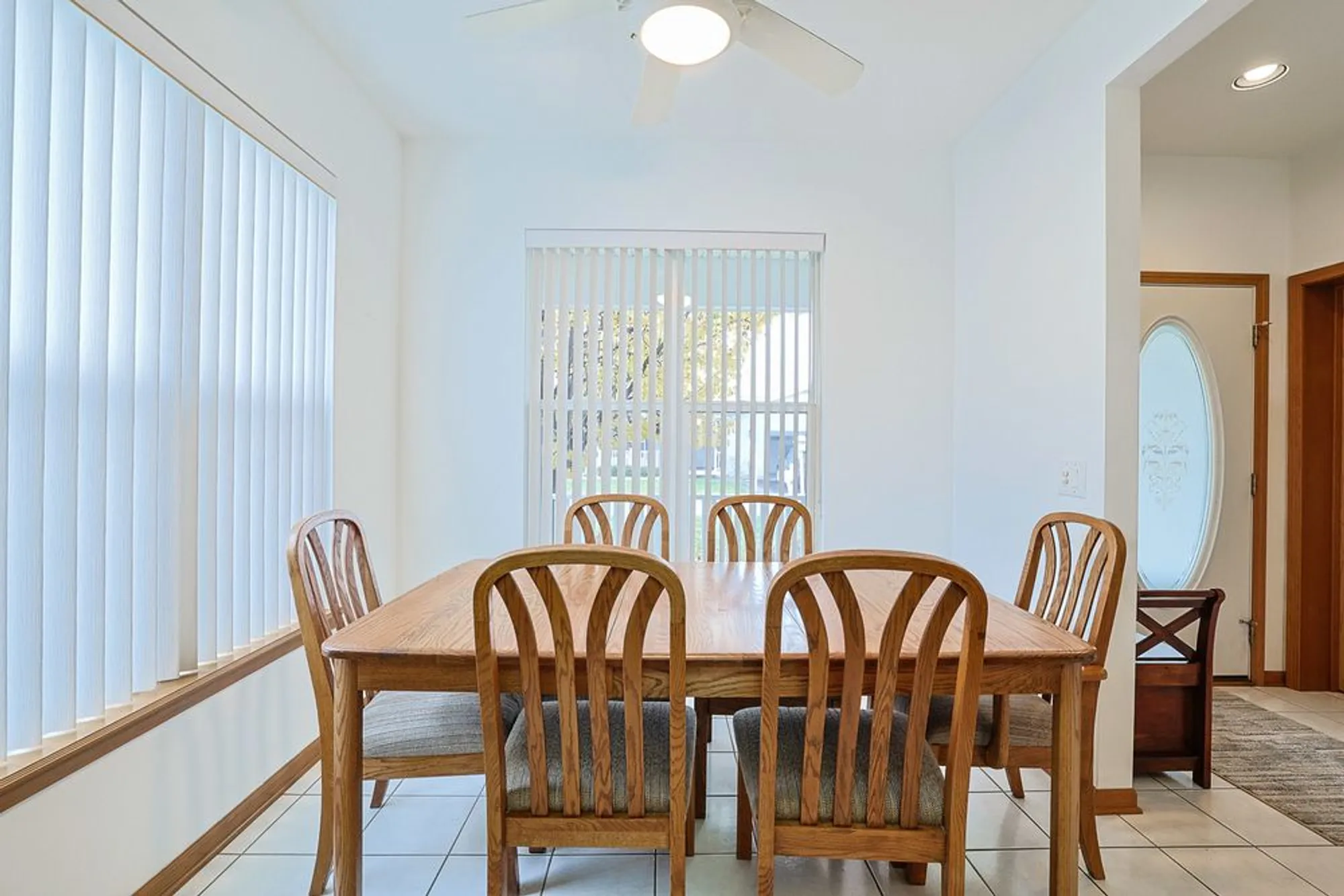 Property Slideshow image 6 of 32 | 3455 steeplechase way, Grayslake, IL, 60030