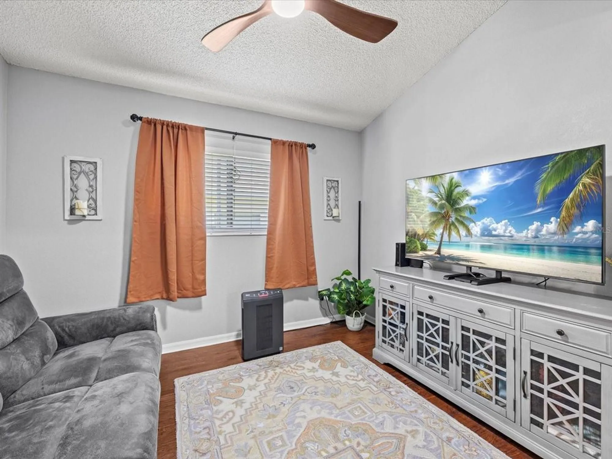 Property Slideshow image 12 of 42 | 4130 capland ave, Clermont, FL, 34711