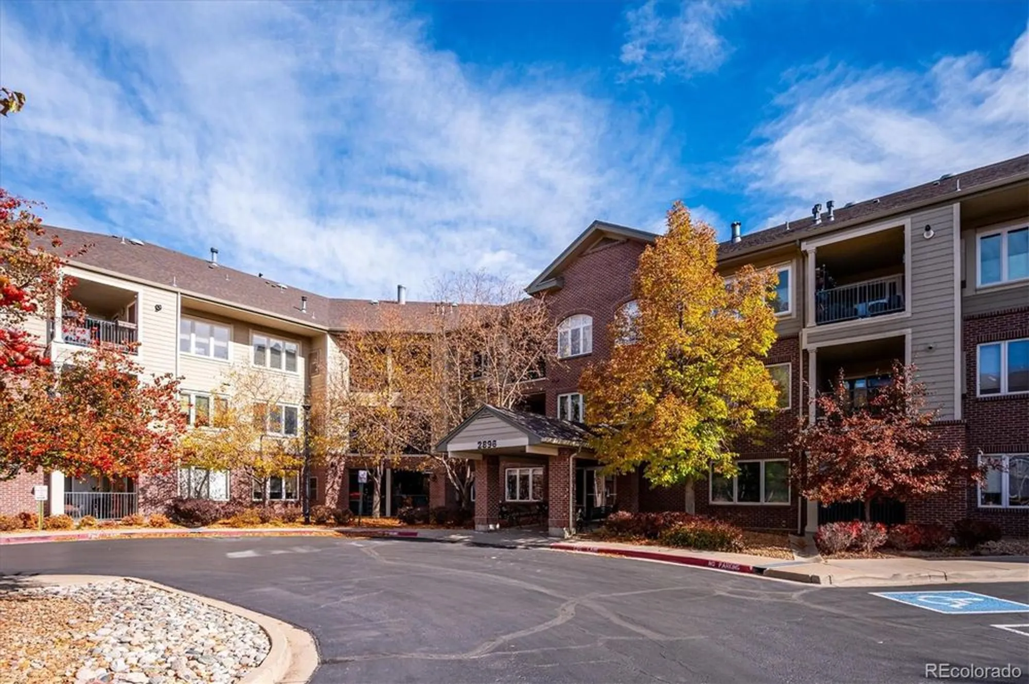 Property Slideshow image 38 of 39 | 2896 w riverwalk cir a304, Littleton, CO, 80123