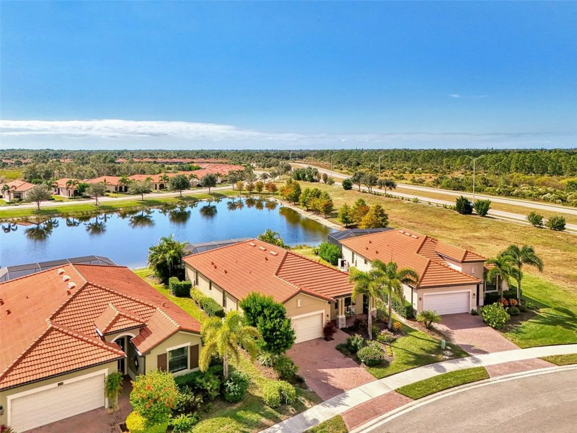 Property Slideshow image 9 of 87 | 10196 crooked creek dr, Venice, FL, 34293