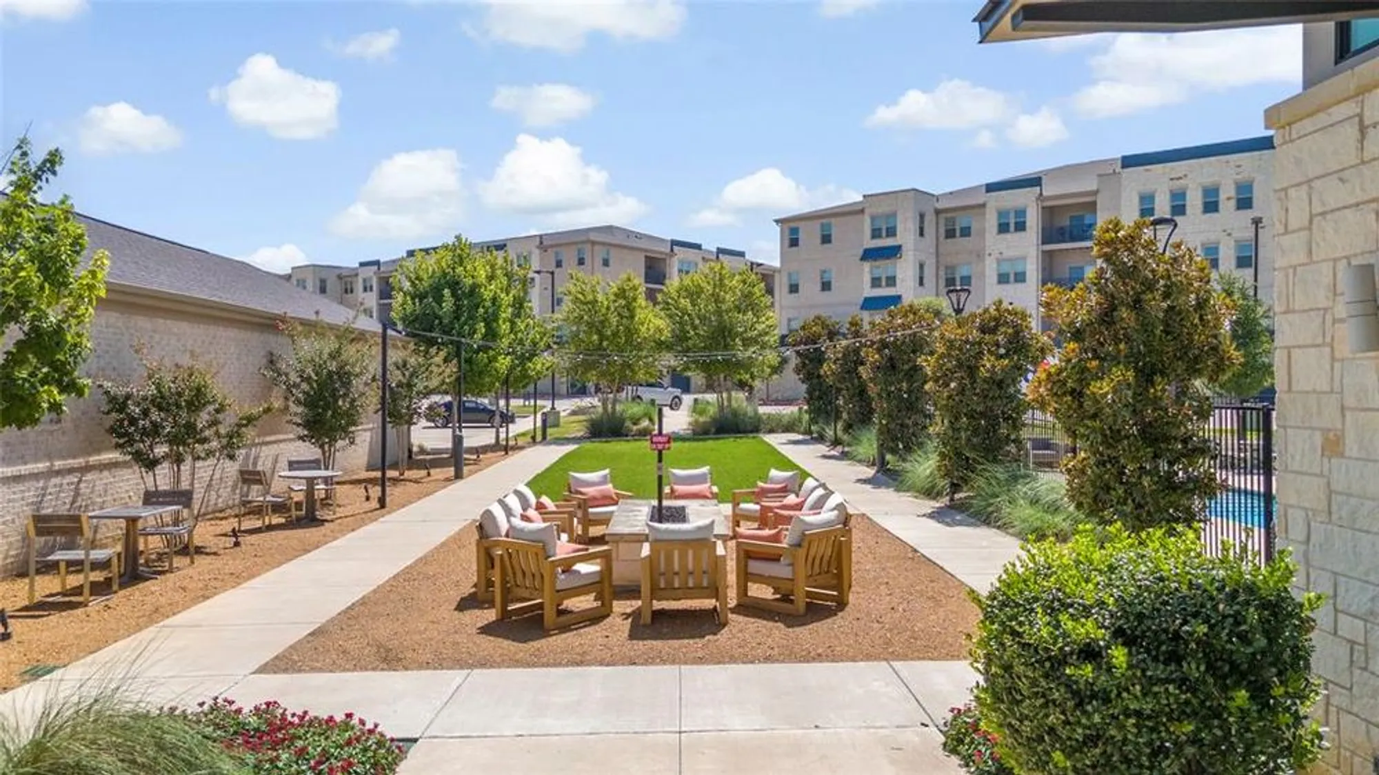 Property Slideshow image 27 of 30 | 651 n watters rd 7202, Allen, TX, 75013