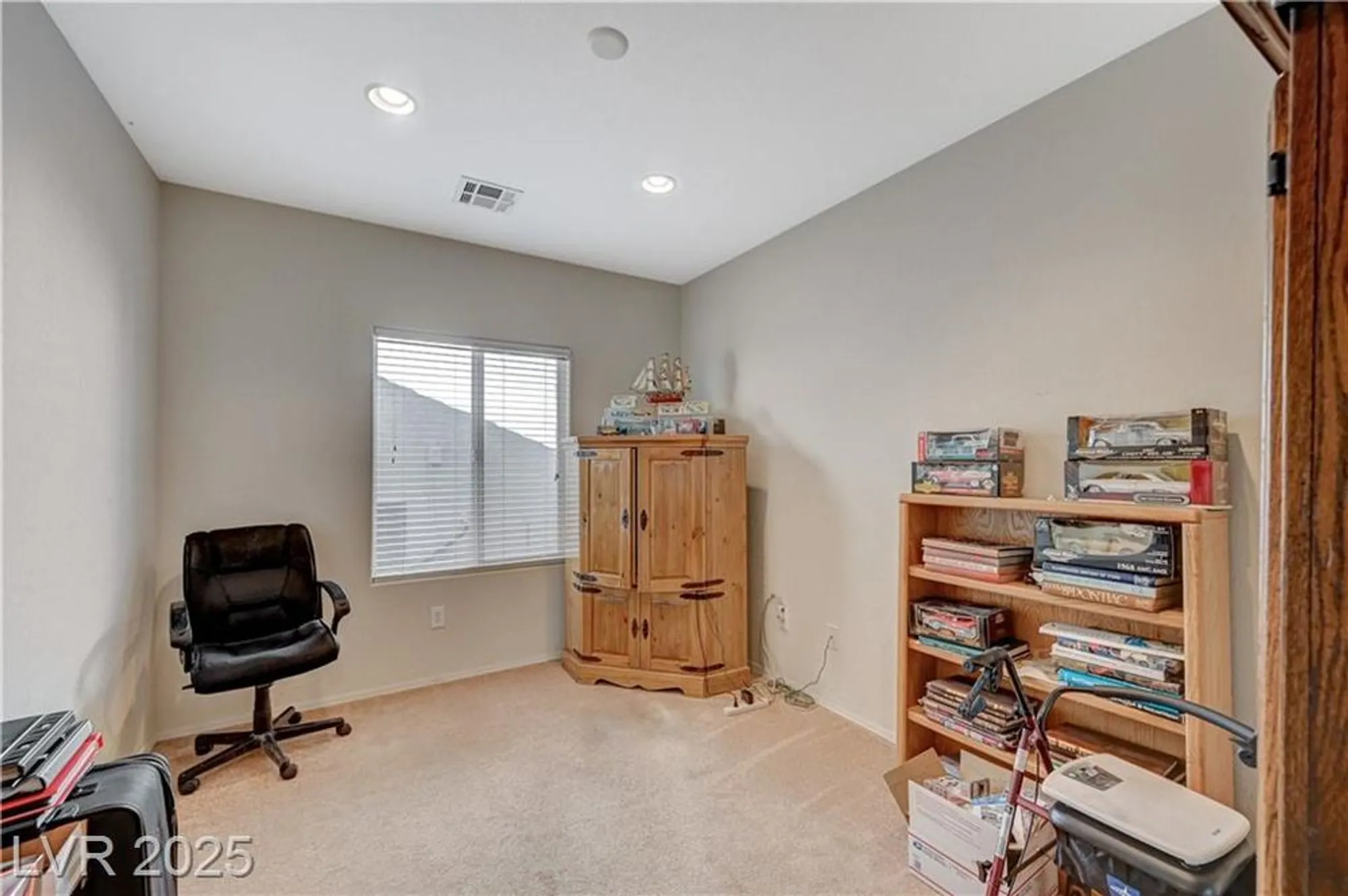 Property Slideshow image 21 of 40 | 2413 great auk ave, North Las Vegas, NV, 89084