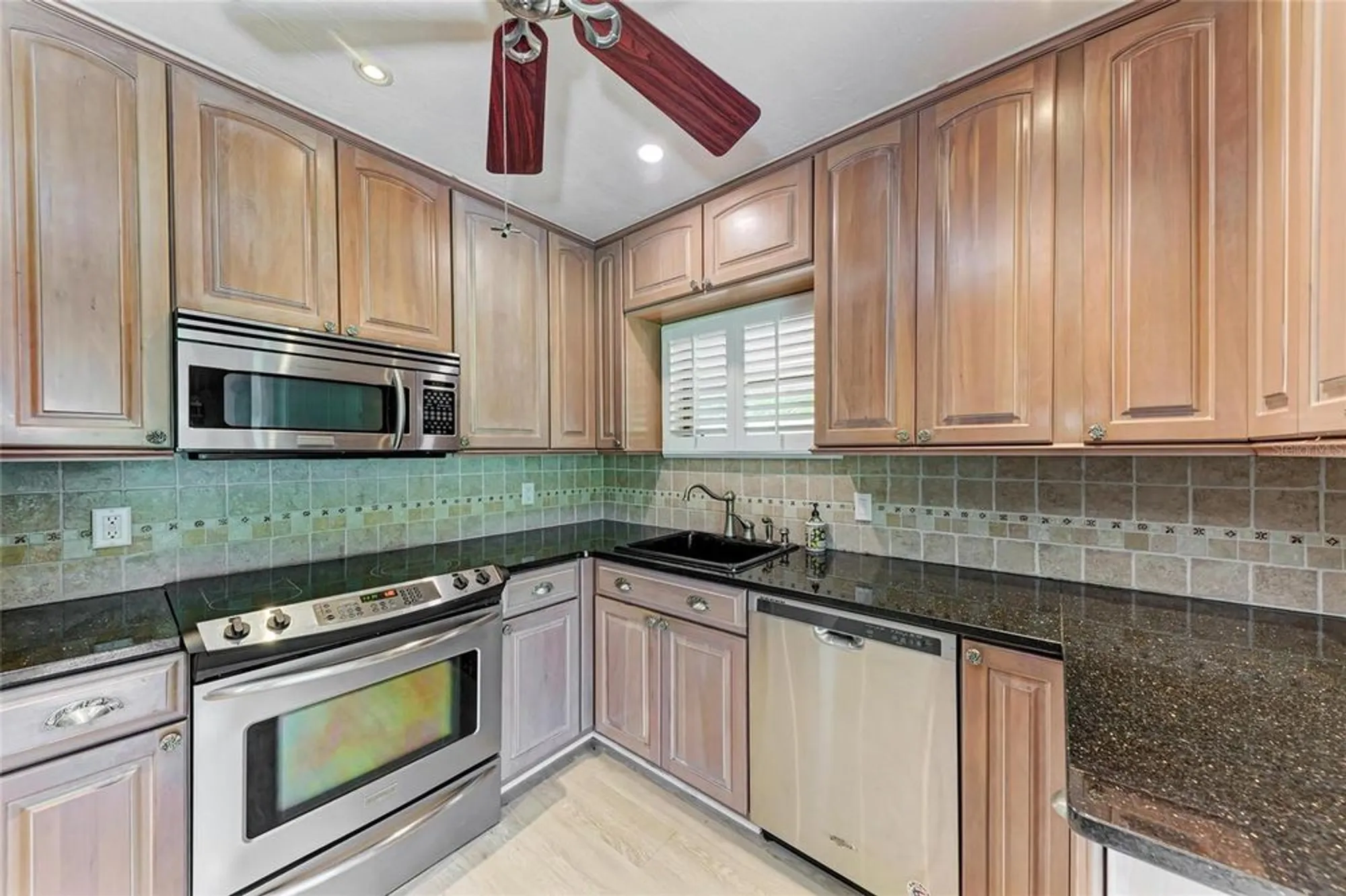 Property Slideshow image 29 of 59 | 4644 red maple rd 1303, Bradenton, FL, 34210
