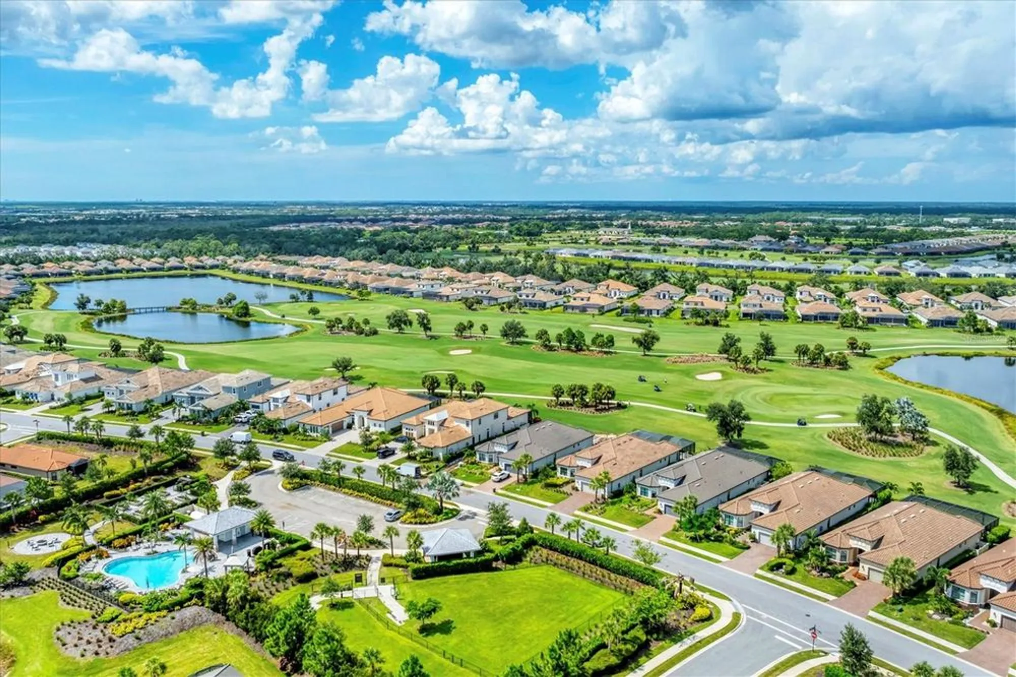 Property Slideshow image 16 of 99 | 15029 montello way, Lakewood Ranch, FL, 34211