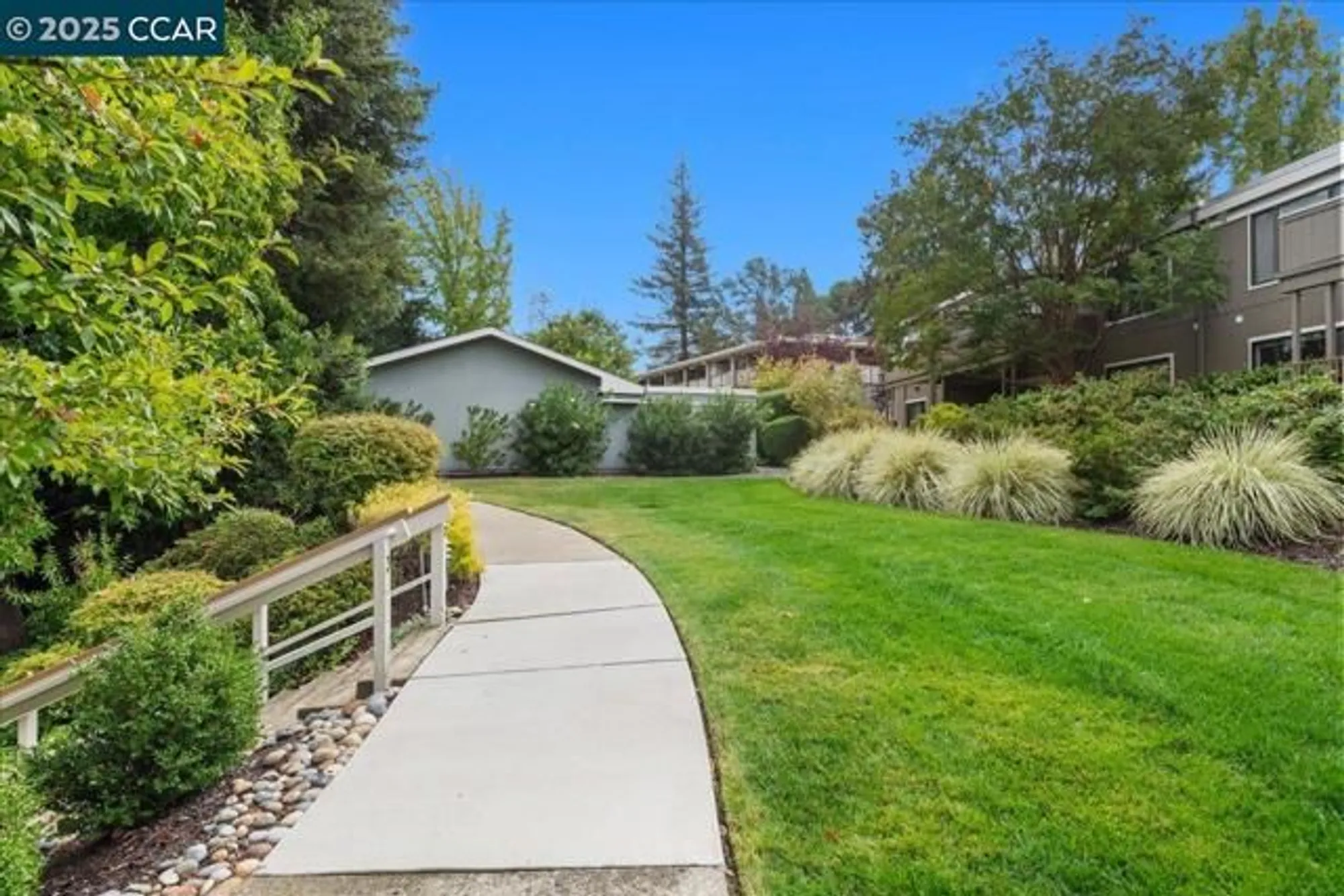 Property Slideshow image 50 of 60 | 1317 canyonwood ct 4, Walnut Creek, CA, 94595