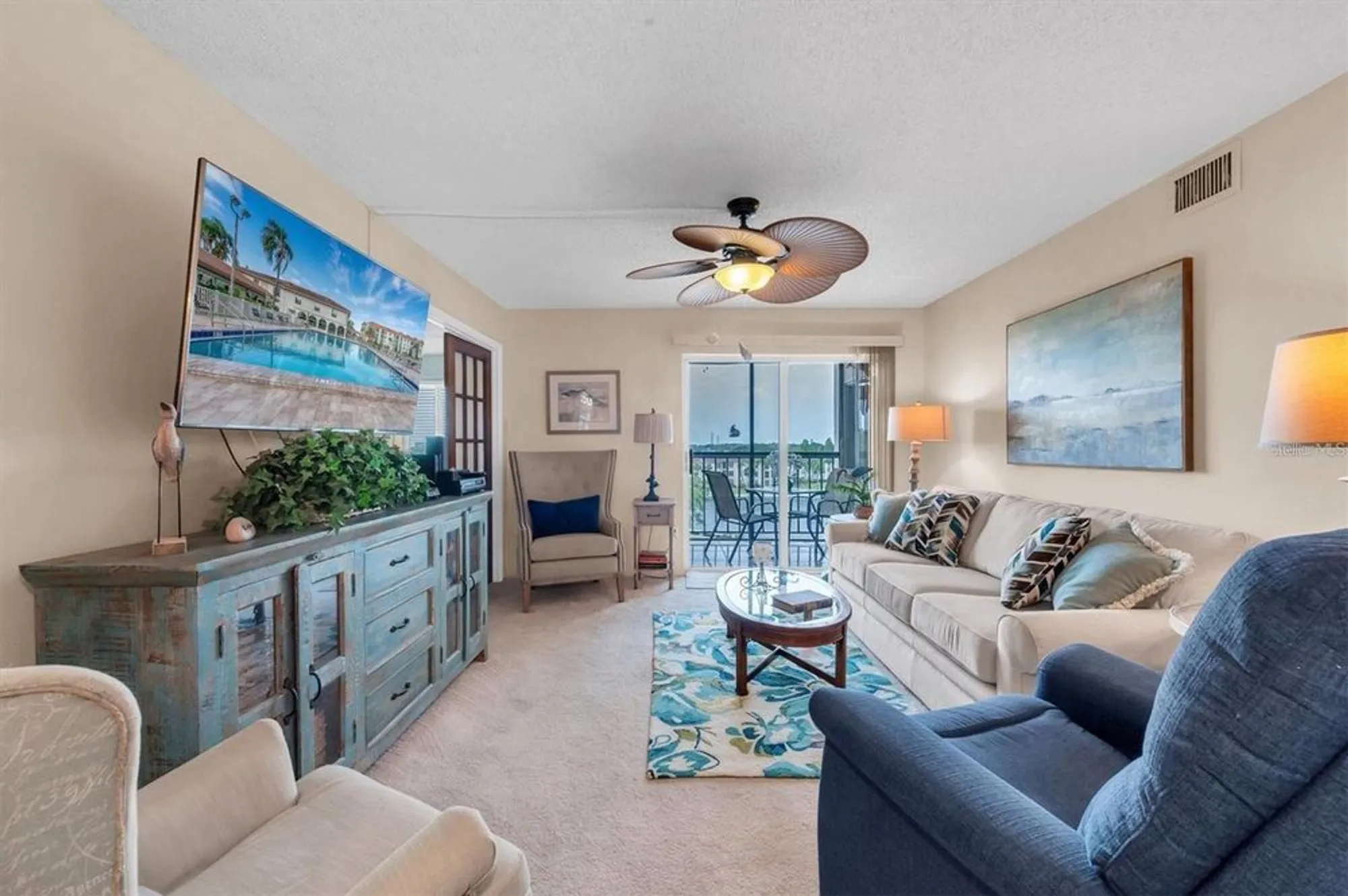 Property Slideshow image 4 of 30 | 19029 us highway 19 n apt 9-403, Clearwater, FL, 33764