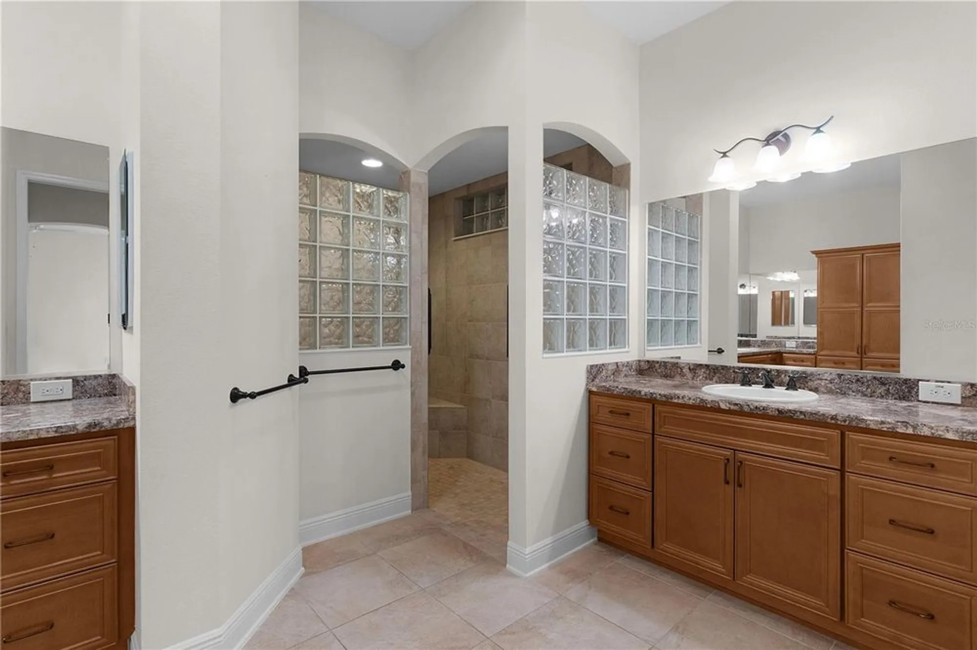 Property Slideshow image 37 of 51 | 2935 cedar grove loop, The Villages, FL, 32163
