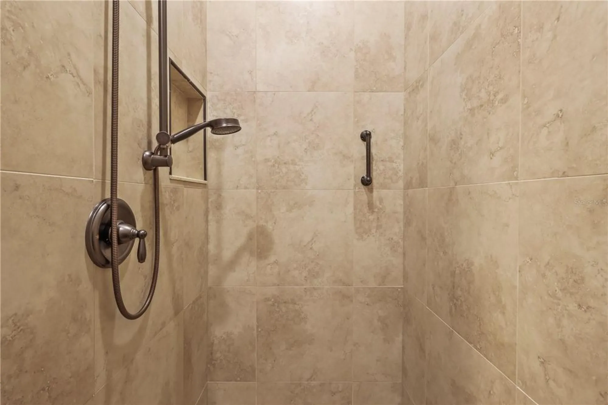 Property Slideshow image 22 of 57 | 1833 lancashire dr, Venice, FL, 34293