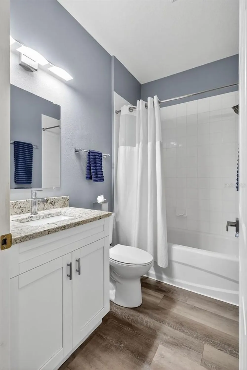 Property Slideshow image 52 of 77 | 5610 golden isles dr, Apollo Beach, FL, 33572