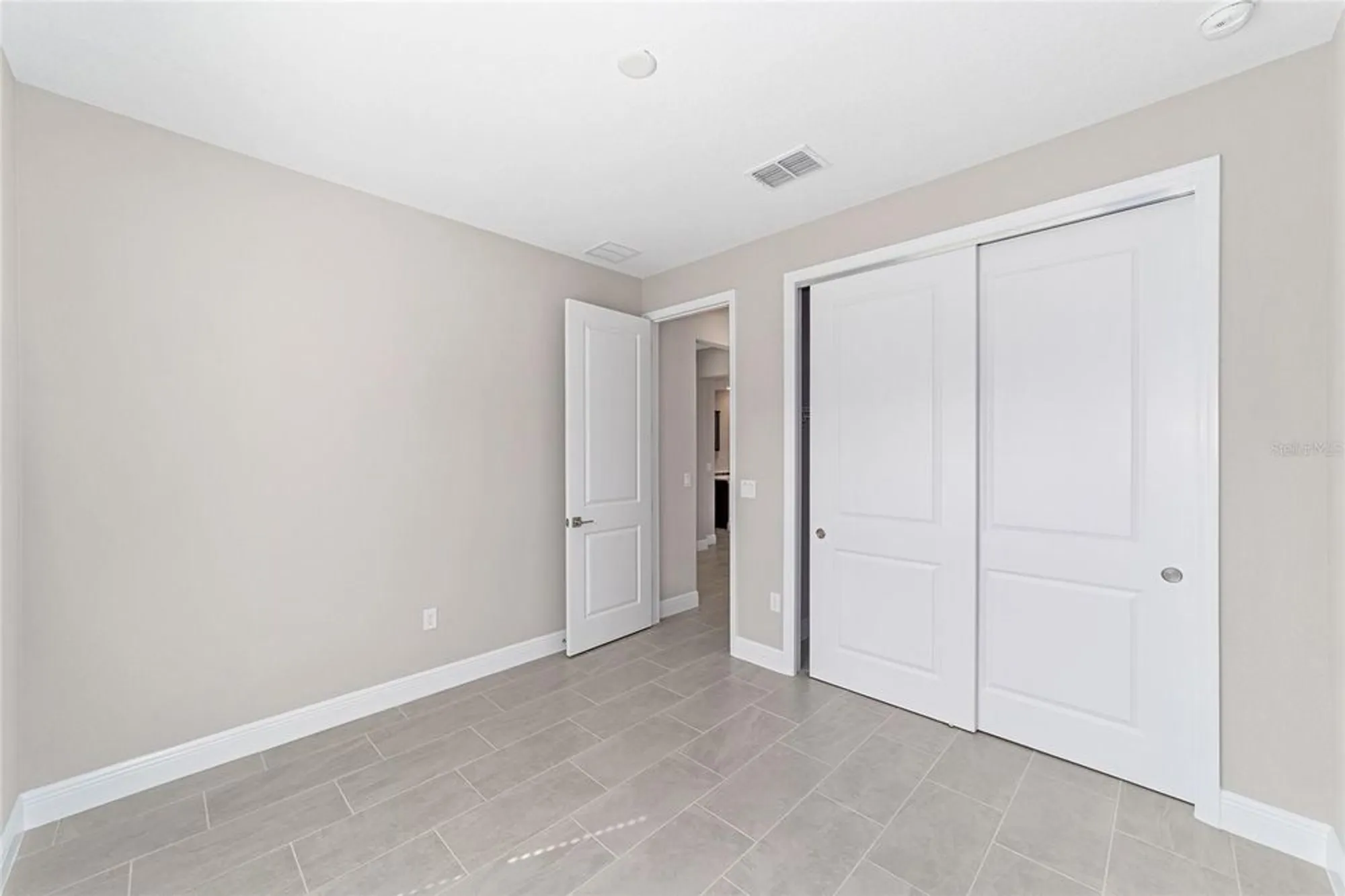 Property Slideshow image 25 of 37 | 10308 sw 105th ct, Ocala, FL, 34481
