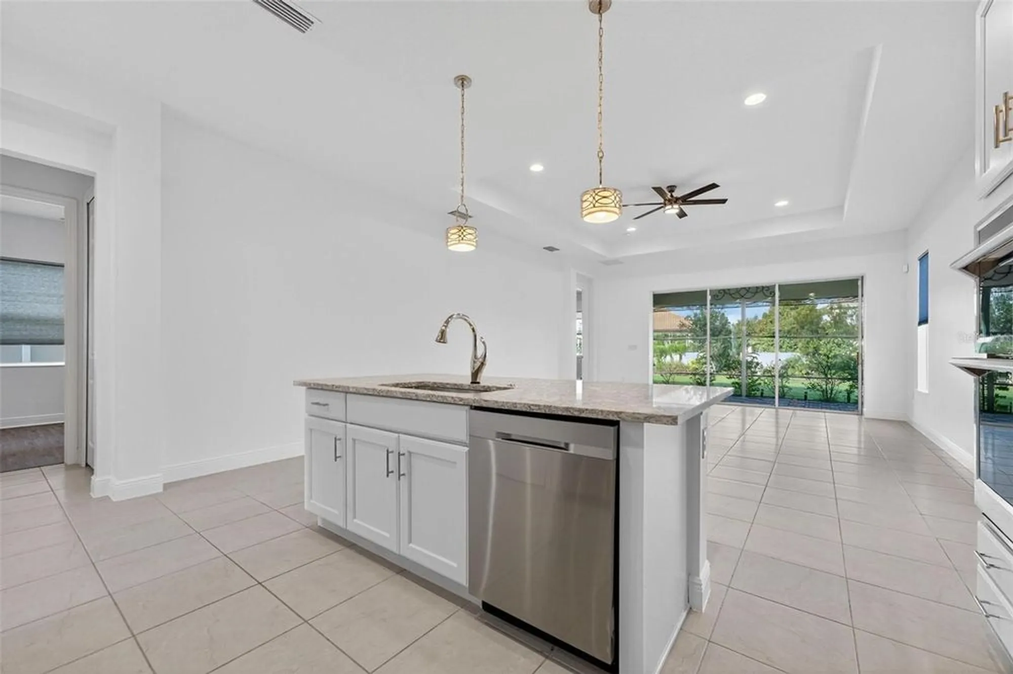 Property Slideshow image 28 of 95 | 8677 bridgeport bay cir, Mount Dora, FL, 32757
