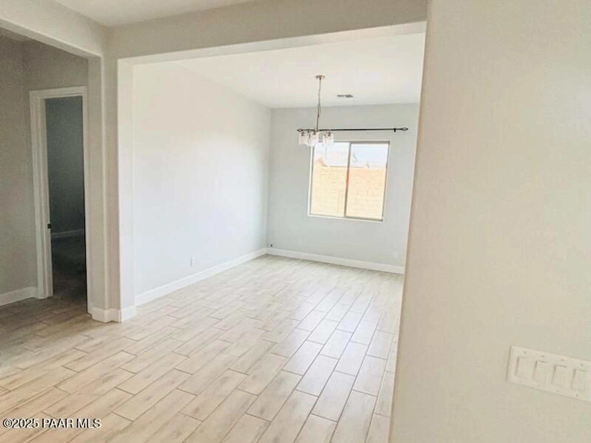 Property Slideshow image 9 of 28 | 7942 e carbon ct, Prescott Valley, AZ, 86315