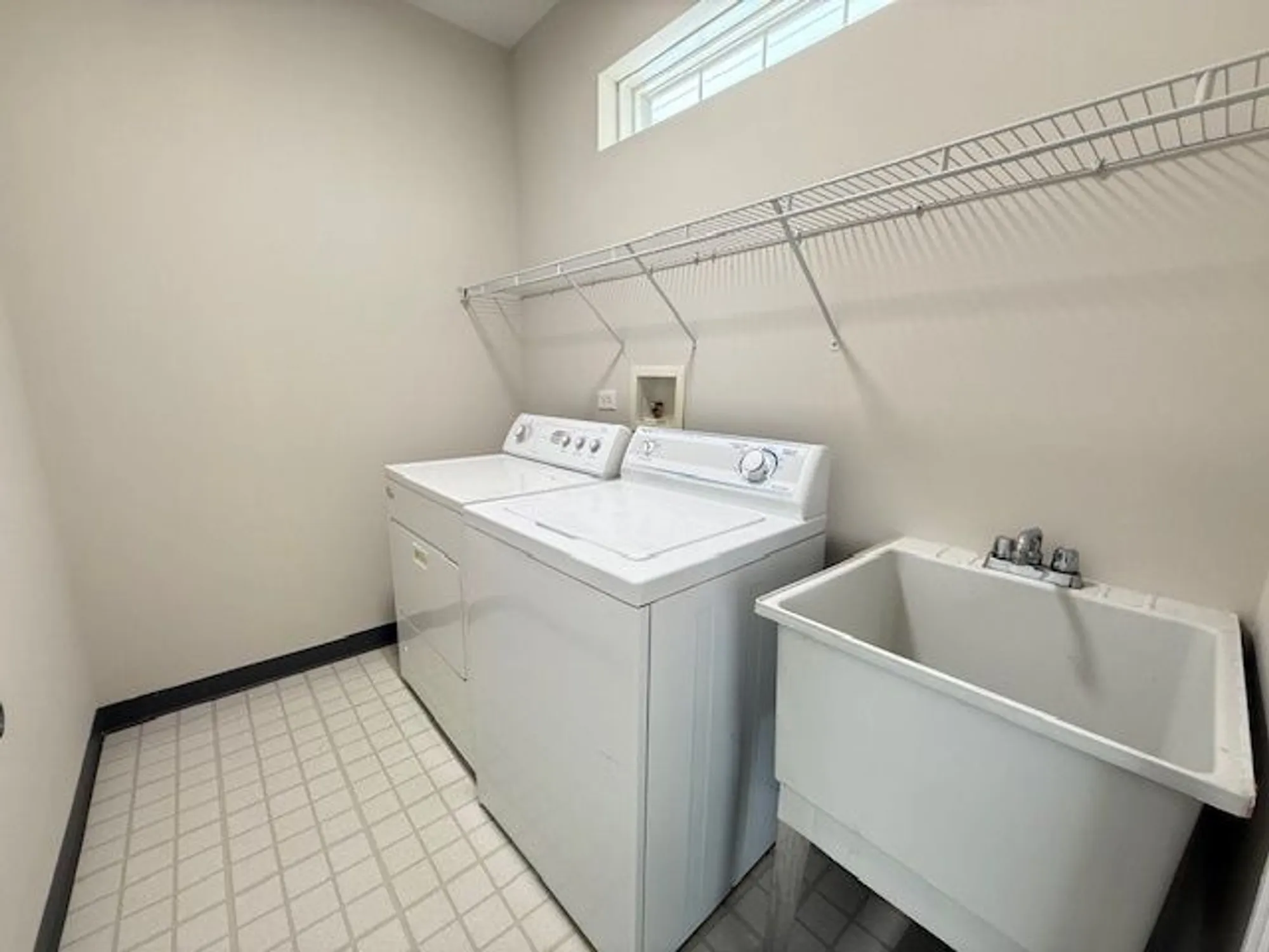 Property Slideshow image 11 of 12 | 17113 manitoba, Lockport, IL, 60441