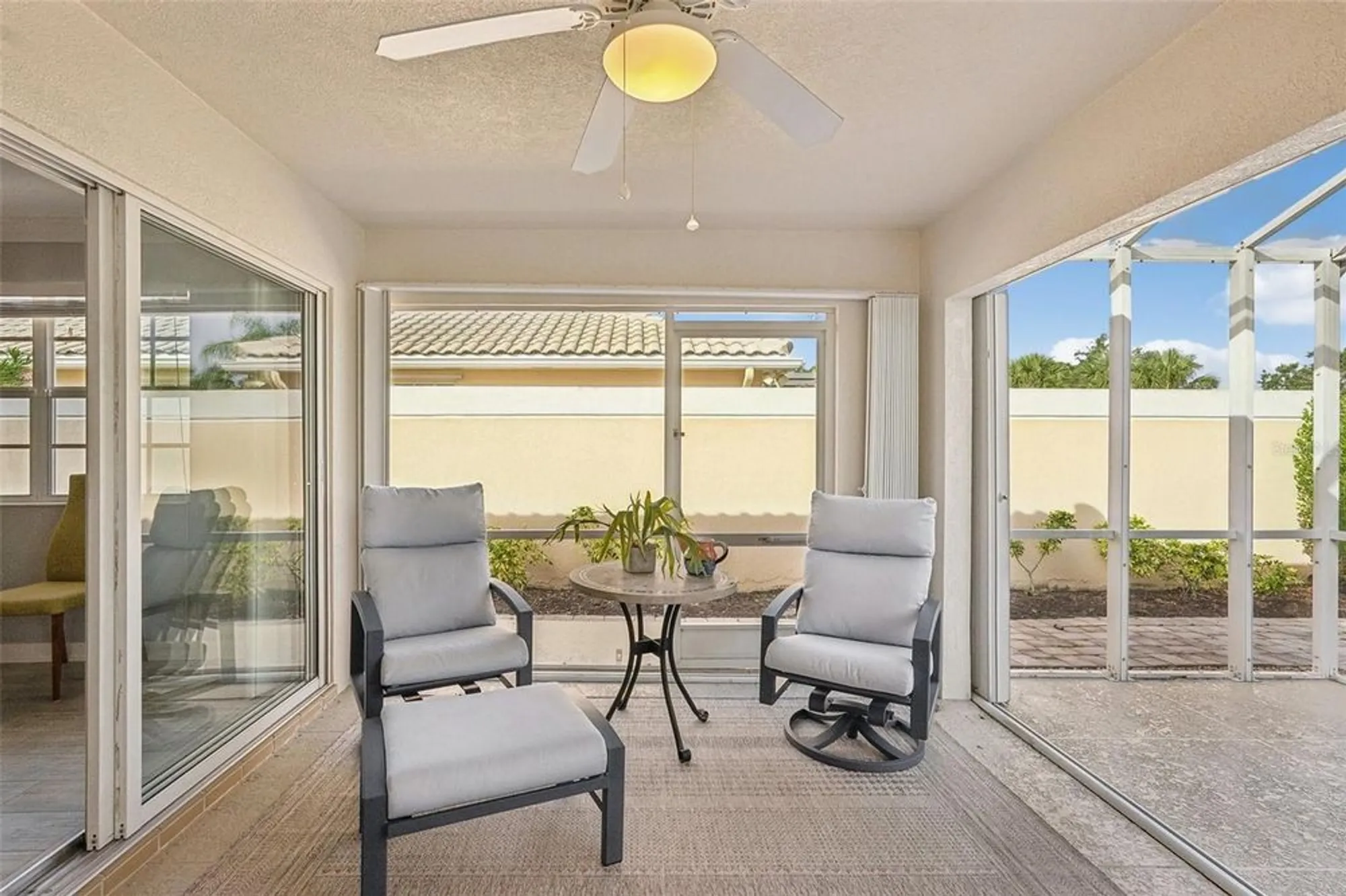 Property Slideshow image 28 of 74 | 7632 quinto dr, Sarasota, FL, 34238