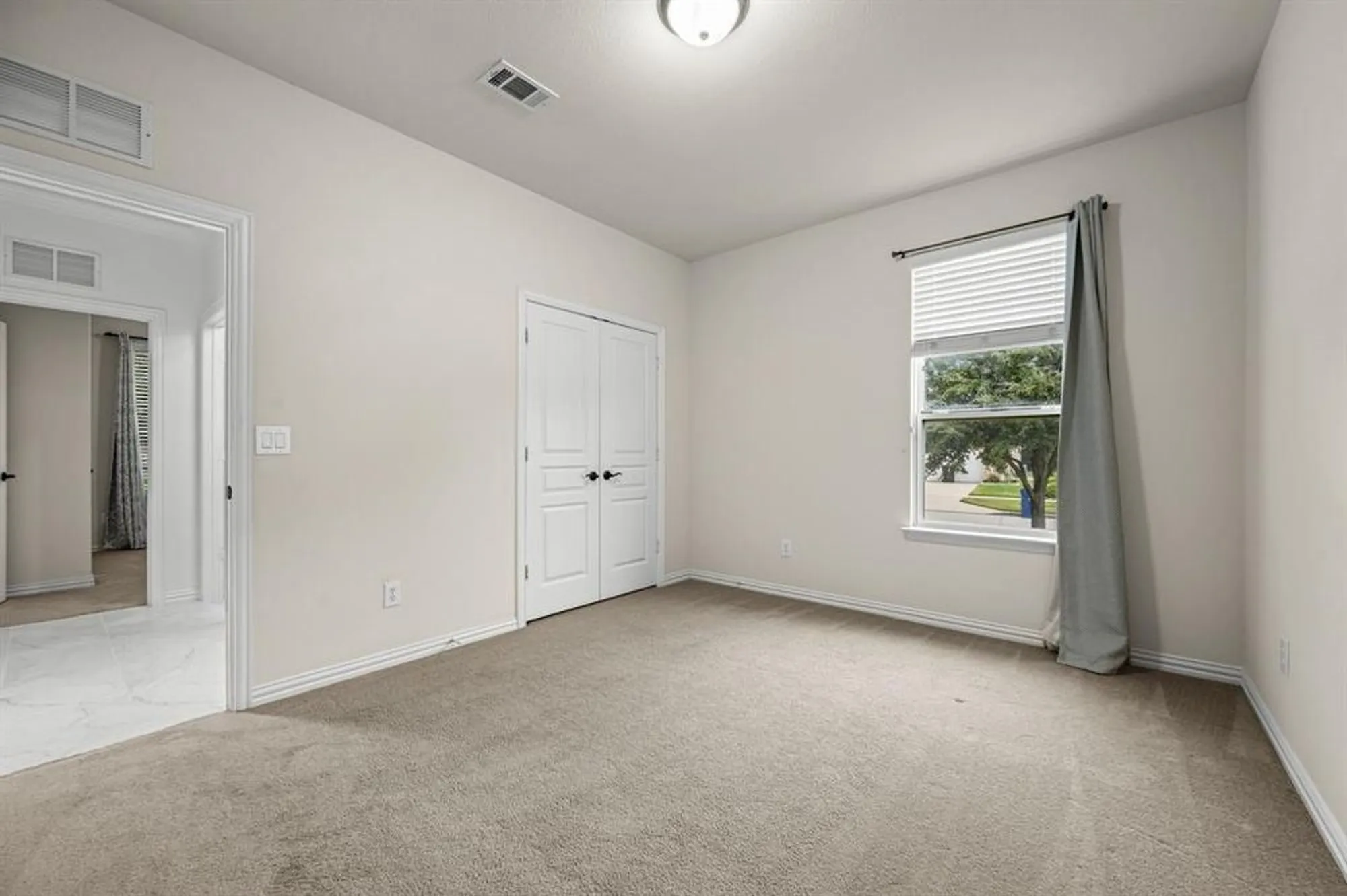 Property Slideshow image 27 of 40 | 7315 trull brook ln, Frisco, TX, 75036