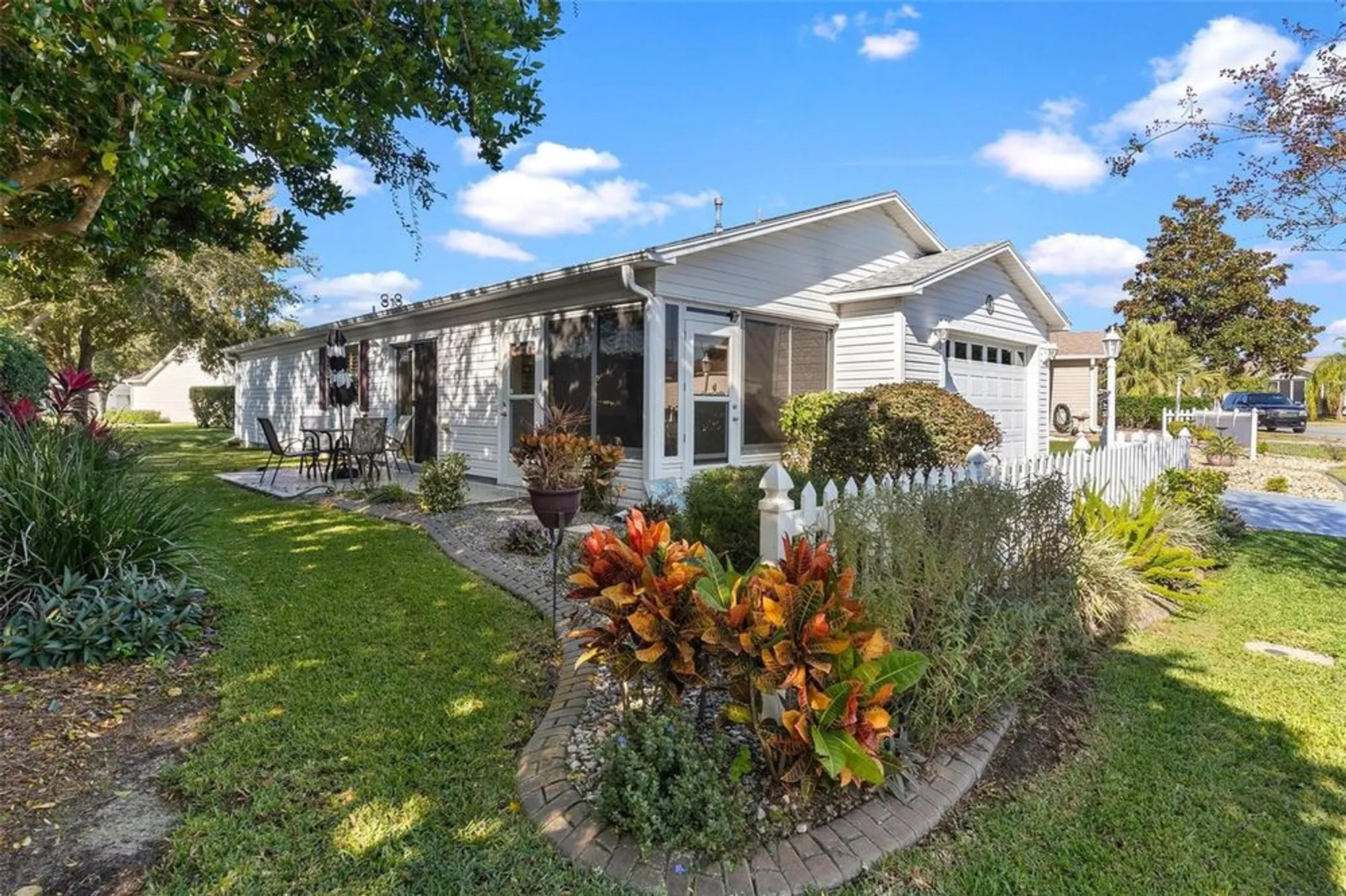 Property Slideshow image 3 of 40 | 2670 suffolk st, The Villages, FL, 32162