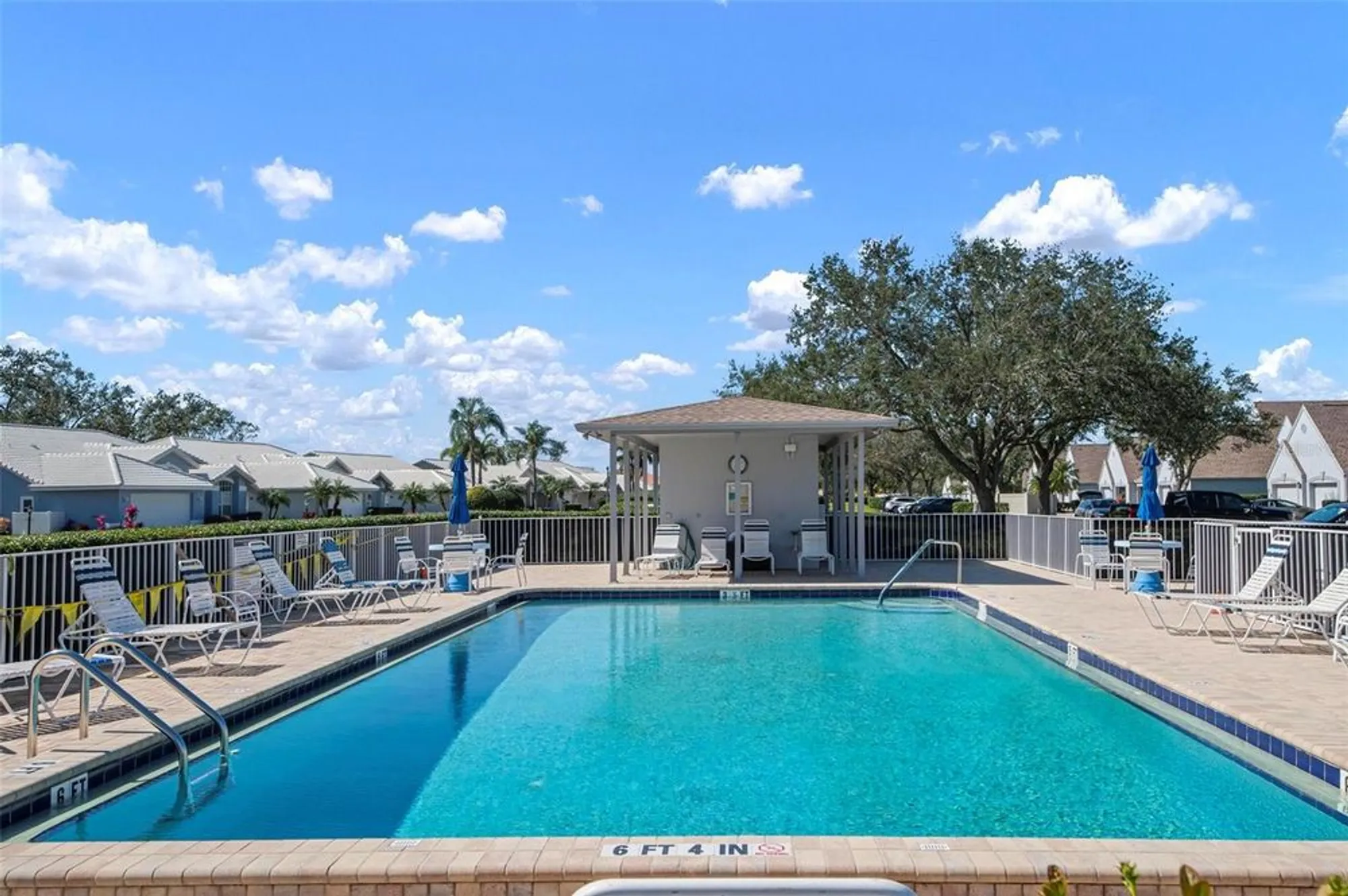 Property Slideshow image 38 of 48 | 6609 stone river rd 206, Bradenton, FL, 34203