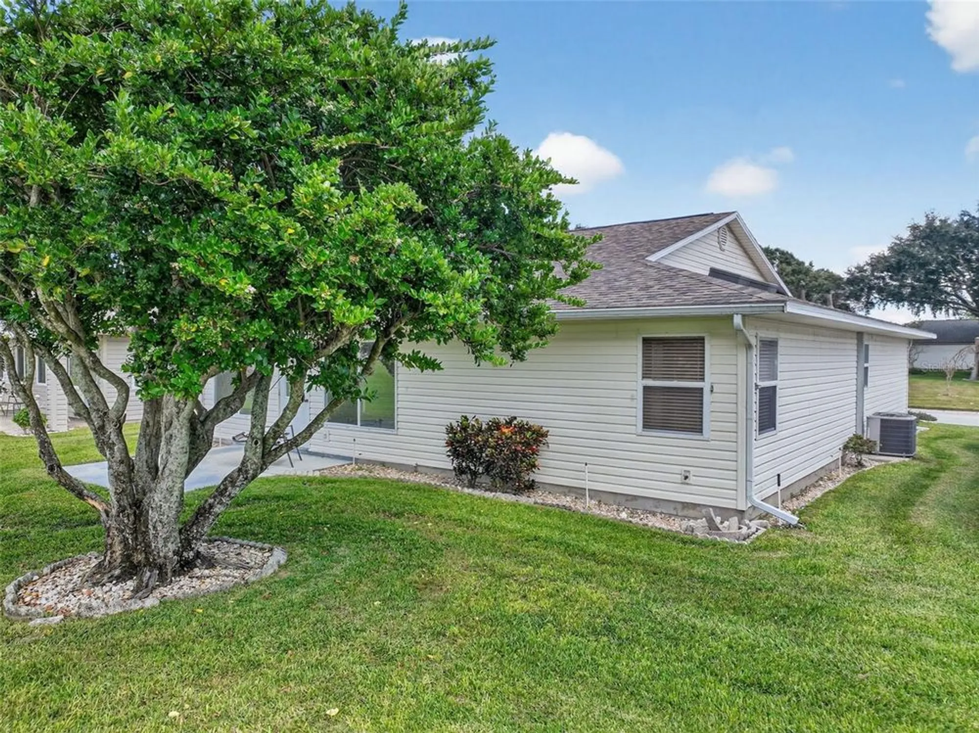 Property Slideshow image 40 of 57 | 1958 long boat dr, Lakeland, FL, 33810