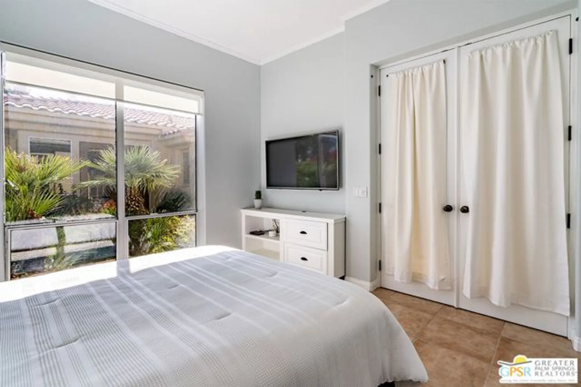 Property Slideshow image 35 of 64 | 55586 southern hls, La Quinta, CA, 92253