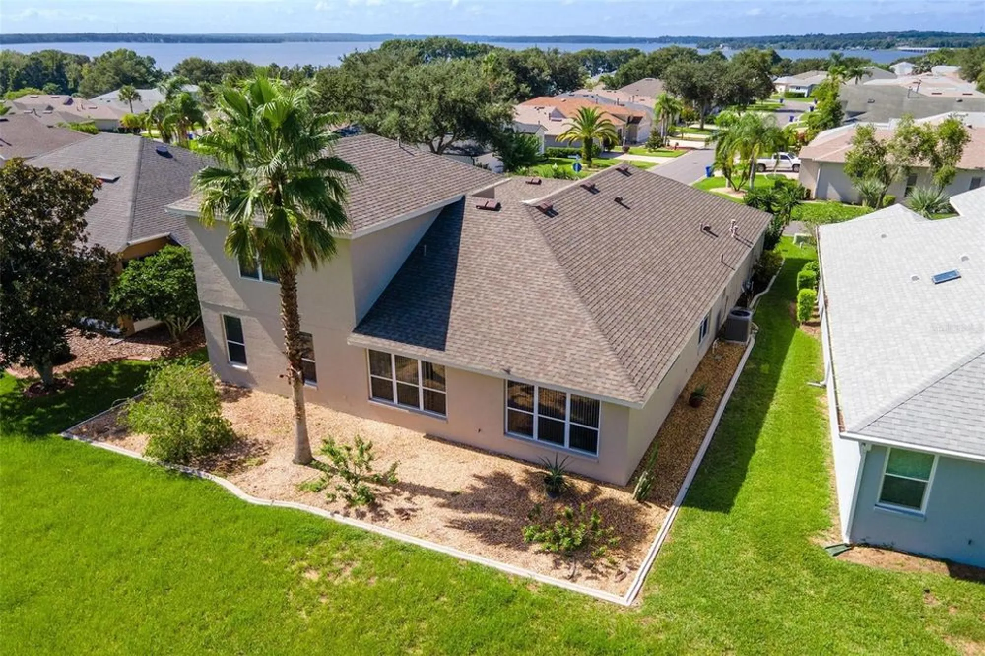 Property Slideshow image 3 of 73 | 5789 bounty cir, Tavares, FL, 32778