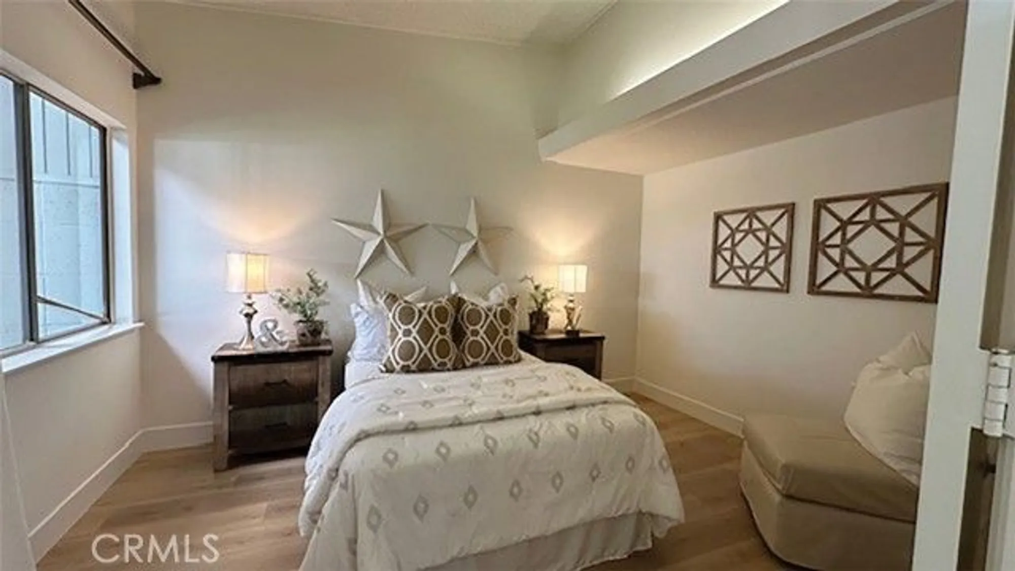 Property Slideshow image 7 of 17 | 13902 thunderbird dr apt 8j, Seal Beach, CA, 90740