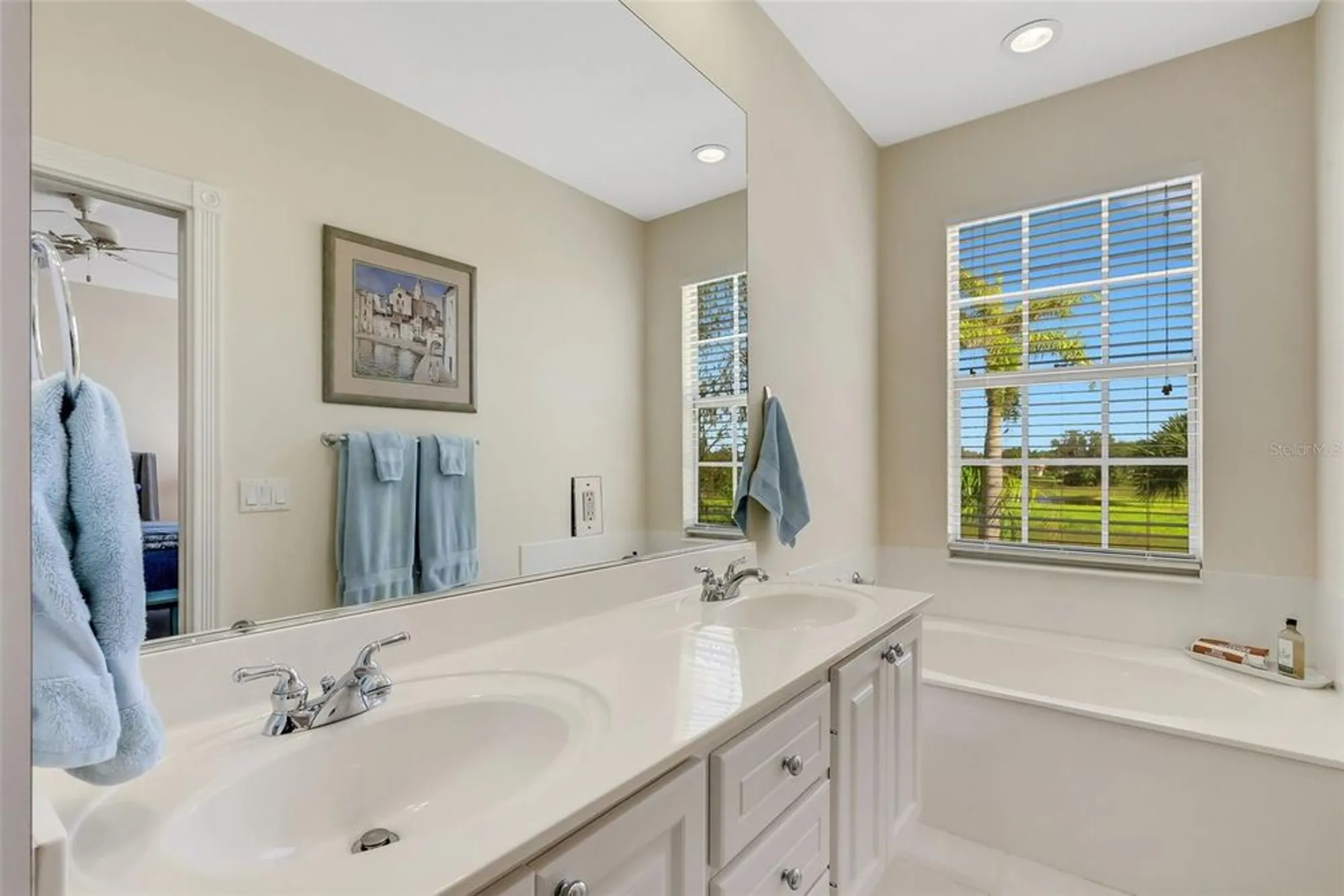 Property Slideshow image 19 of 54 | 7812 bergamo ave, Sarasota, FL, 34238