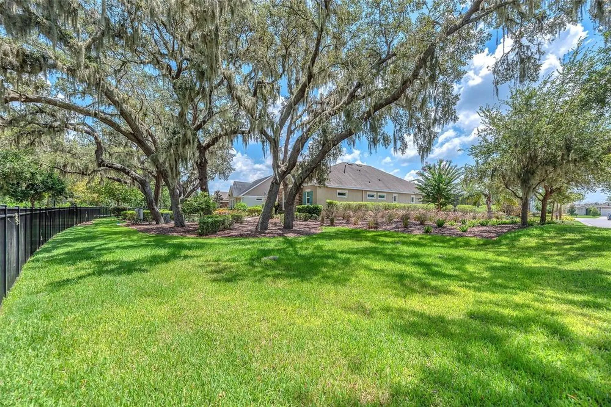 Property Slideshow image 6 of 58 | 6122 watercolor dr, Lithia, FL, 33547