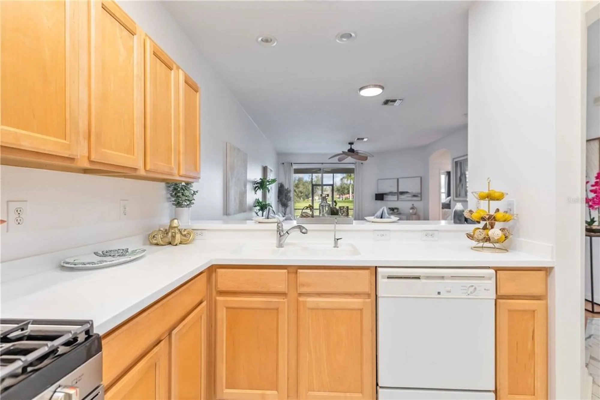 Property Slideshow image 28 of 39 | 4209 cascade falls dr, Sarasota, FL, 34243