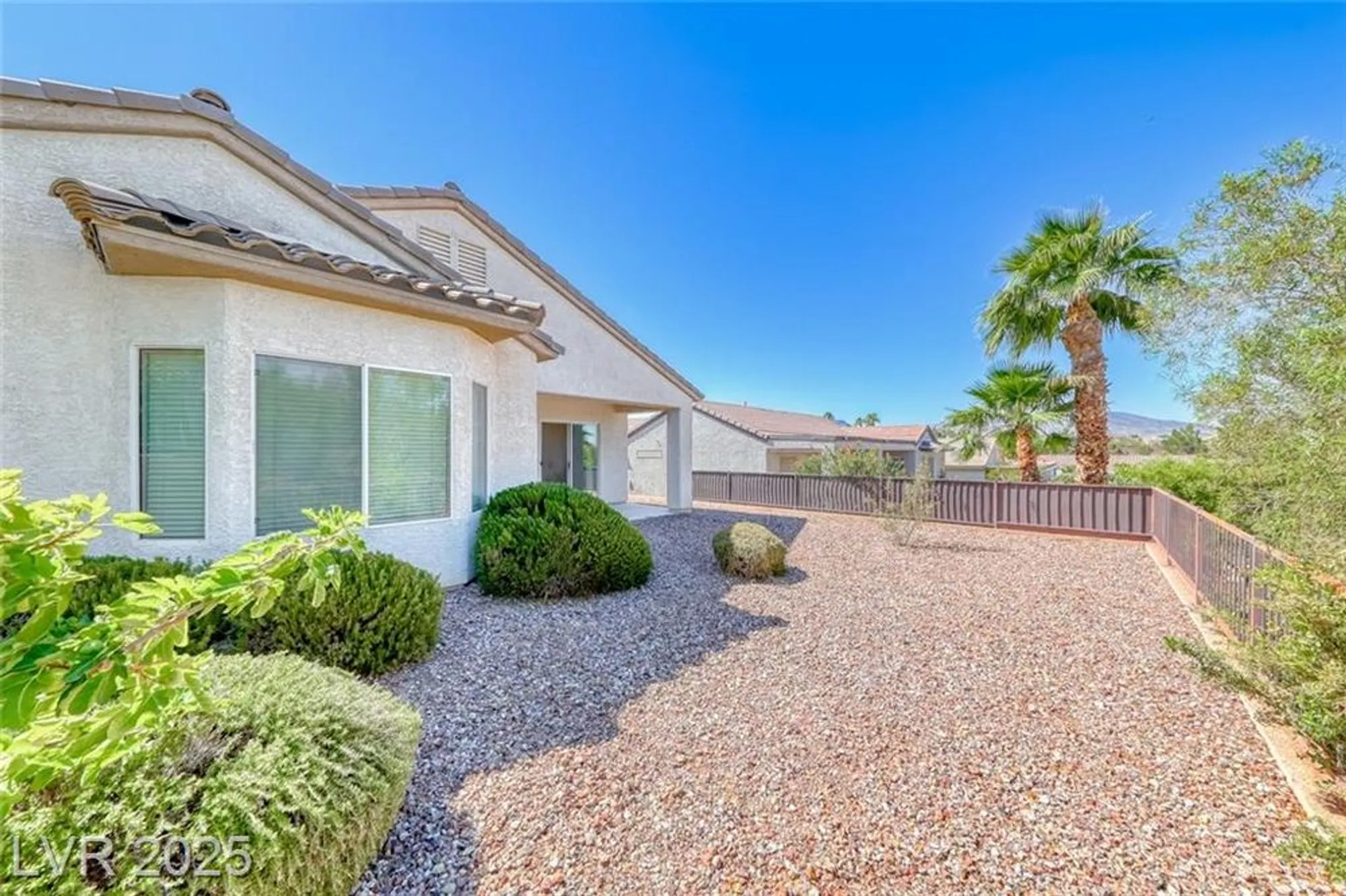 Property Slideshow image 34 of 50 | 2343 schaeffer hills dr, Henderson, NV, 89052