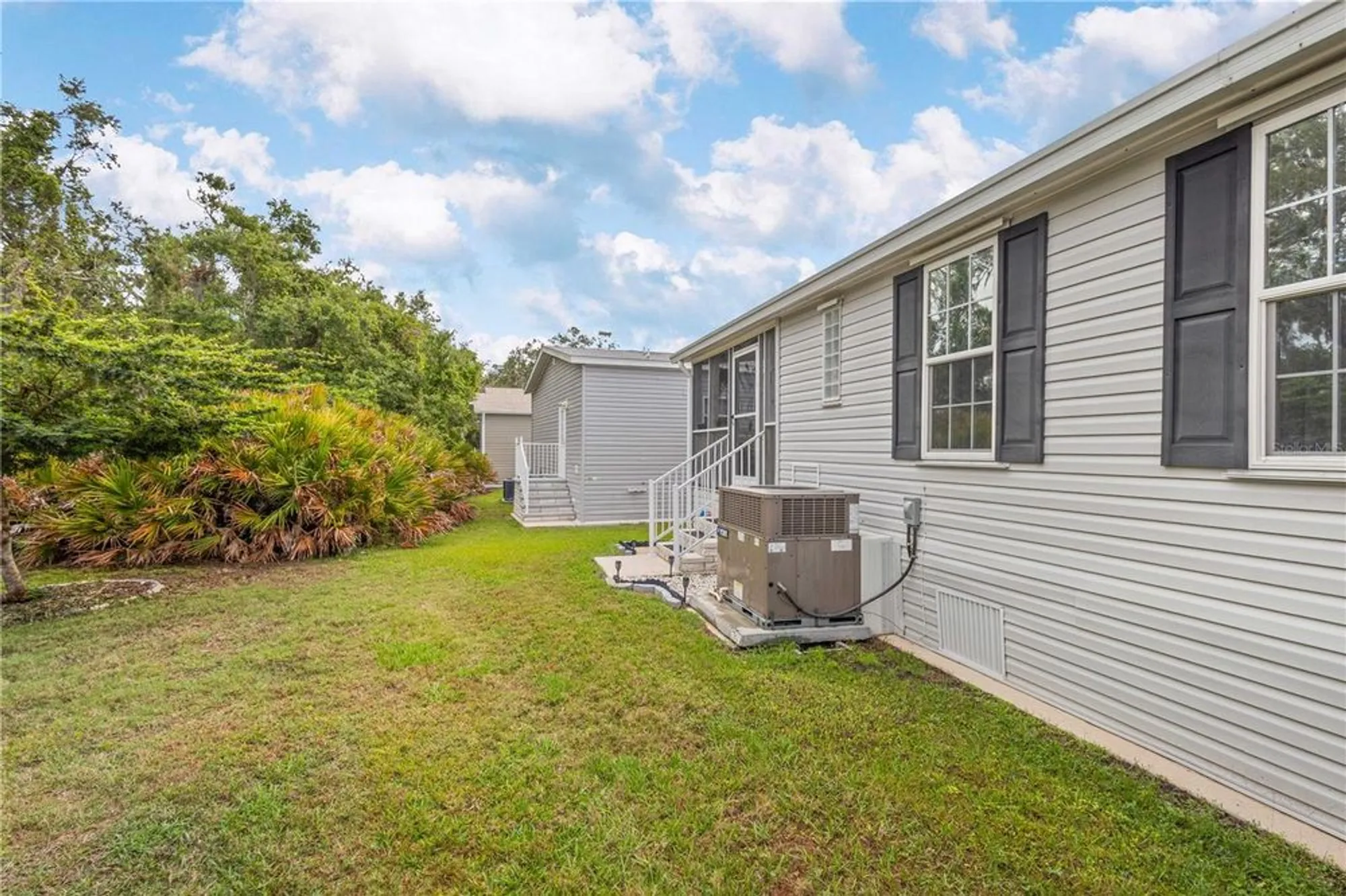 Property Slideshow image 5 of 24 | 3421 70th ave, Ellenton, FL, 34222
