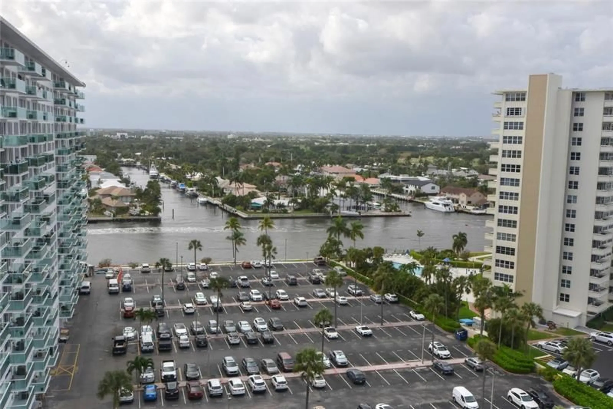 Property Slideshow image 22 of 41 | 3333 ne 34th st 1401, Fort Lauderdale, FL, 33308
