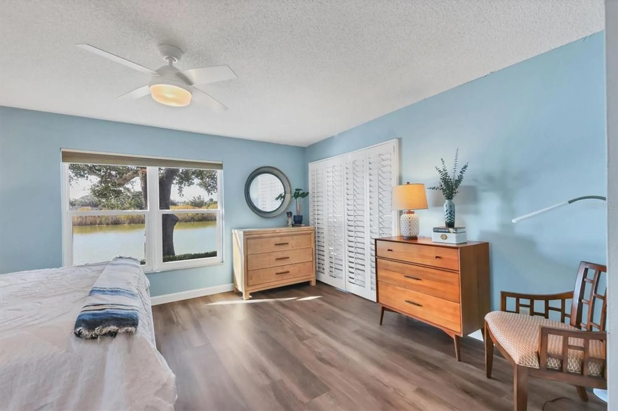 Property Slideshow image 23 of 55 | 3861 wilshire cir 115, Sarasota, FL, 34238