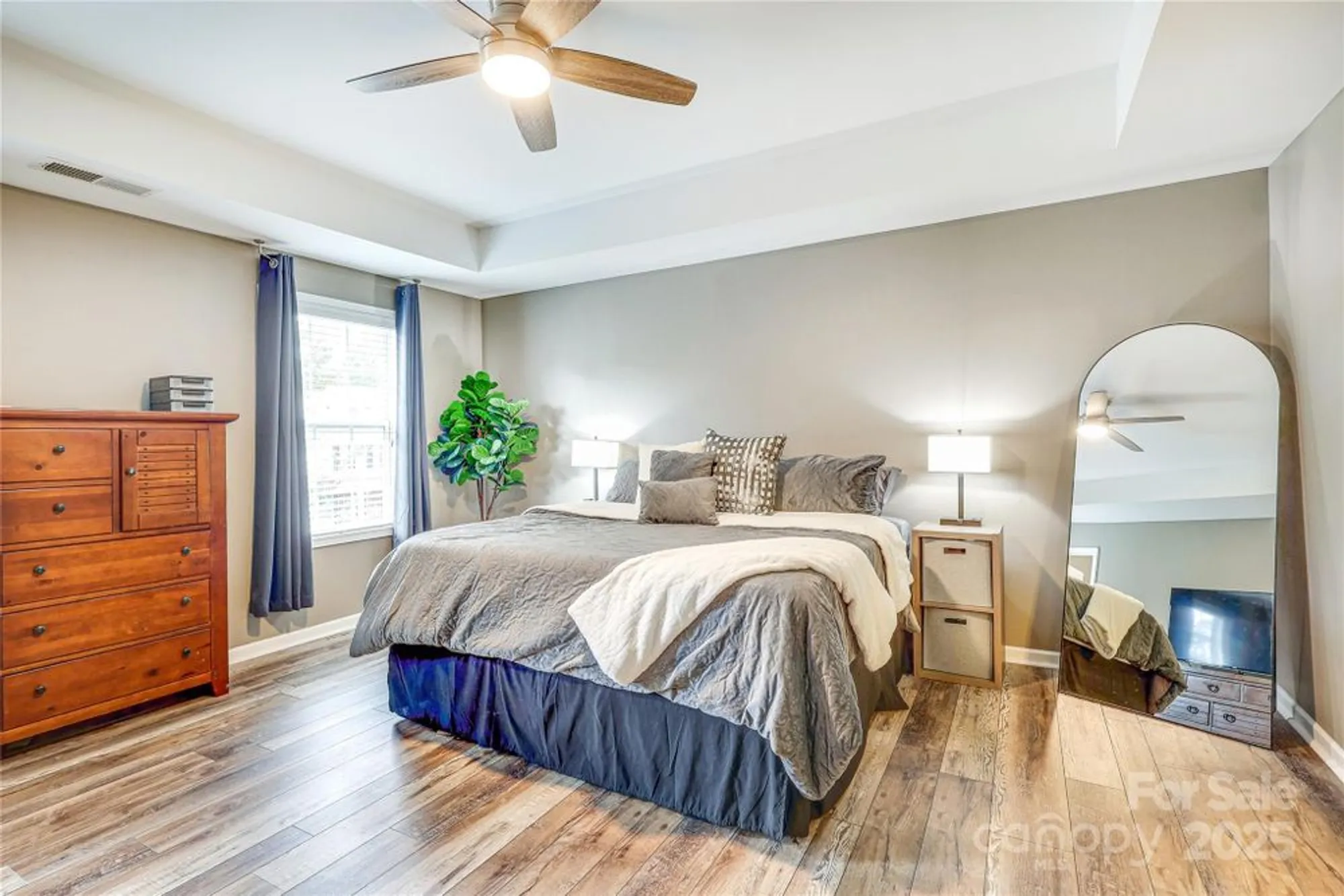 Property Slideshow image 18 of 46 | 5015 el molino dr, Charlotte, NC, 28214