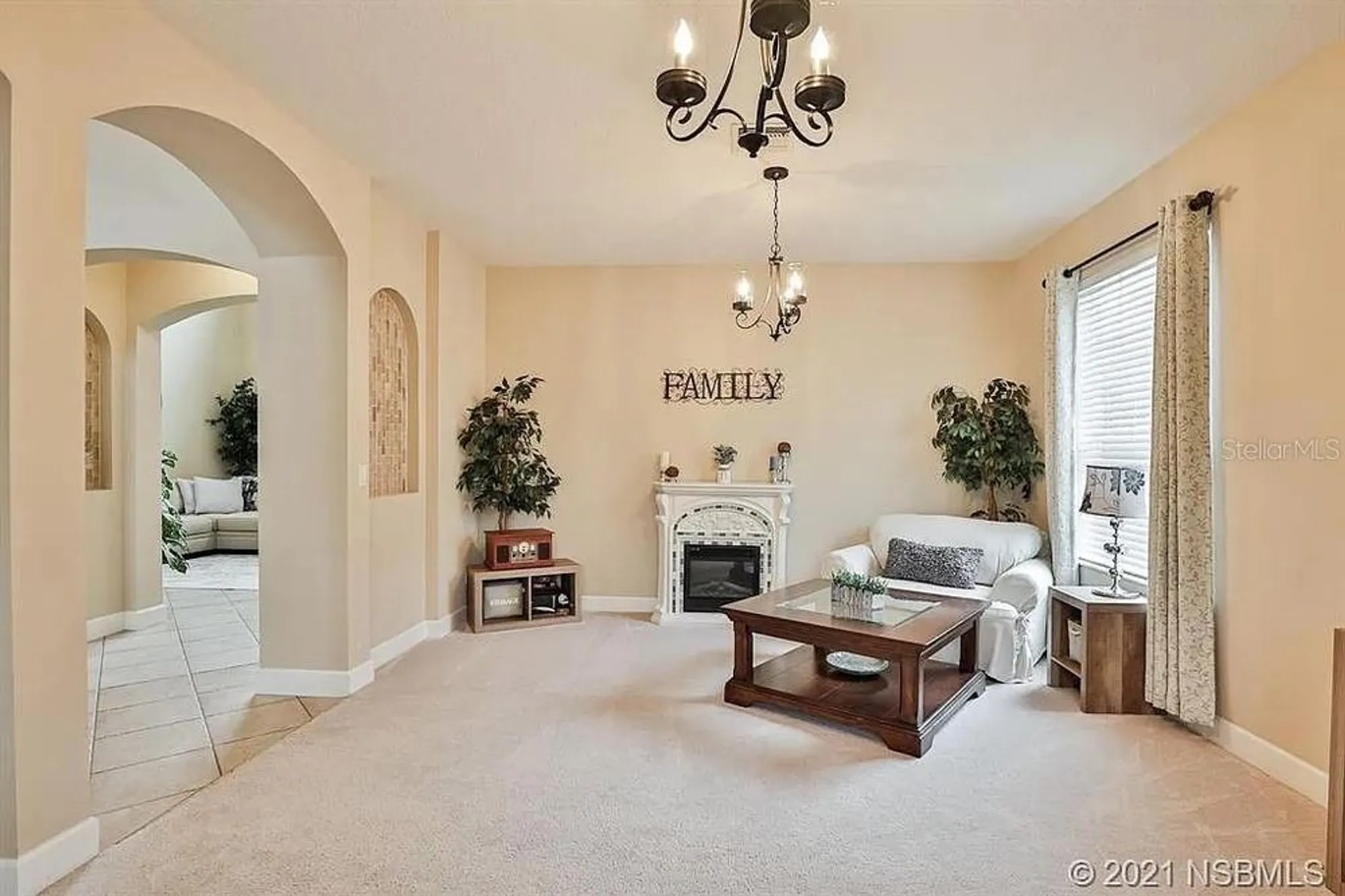 Property Slideshow image 9 of 35 | 453 venetian villa dr, New Smyrna Beach, FL, 32168