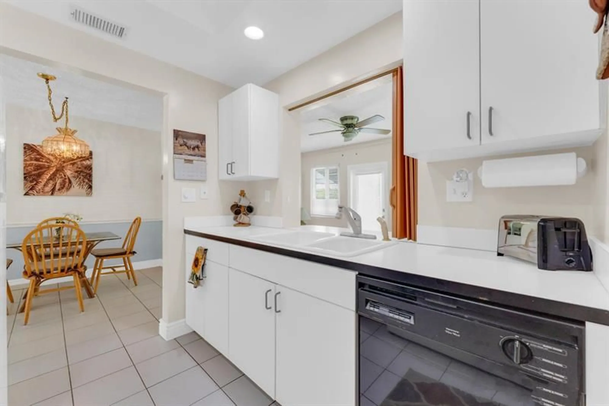 Property Slideshow image 16 of 40 | 2641 w golf blvd, Pompano Beach, FL, 33064