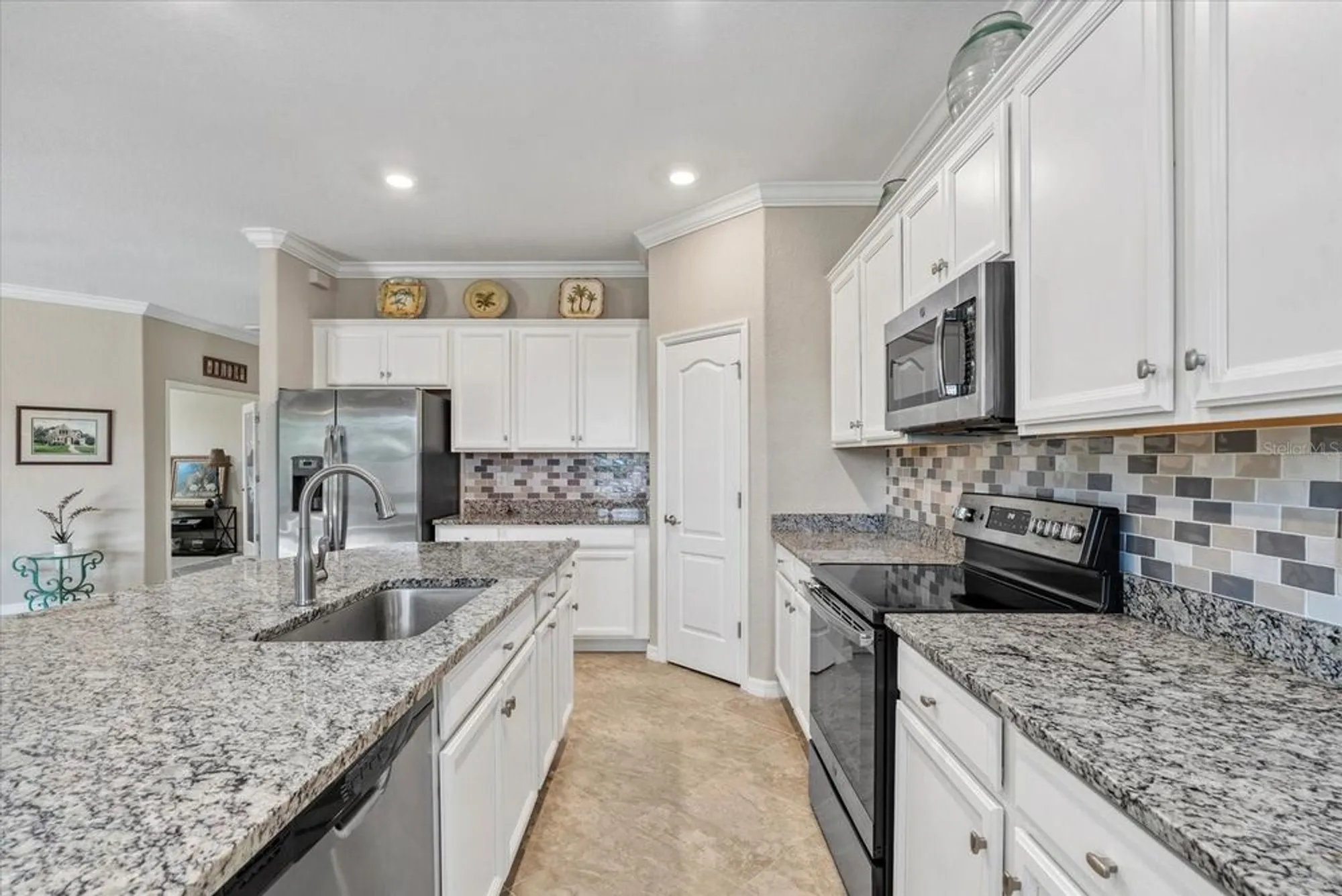 Property Slideshow image 15 of 66 | 10189 fiddlewood dr, Venice, FL, 34293