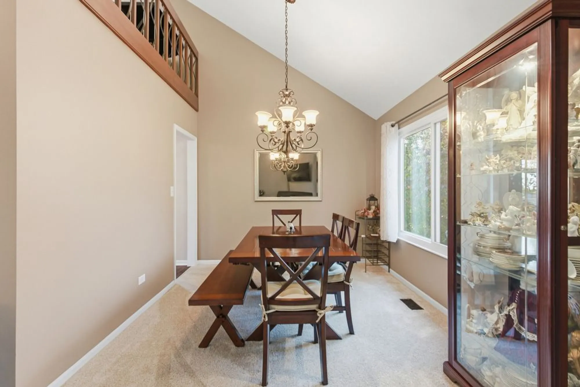 Property Slideshow image 10 of 37 | 294 mallard pt a, Lake Barrington, IL, 60010