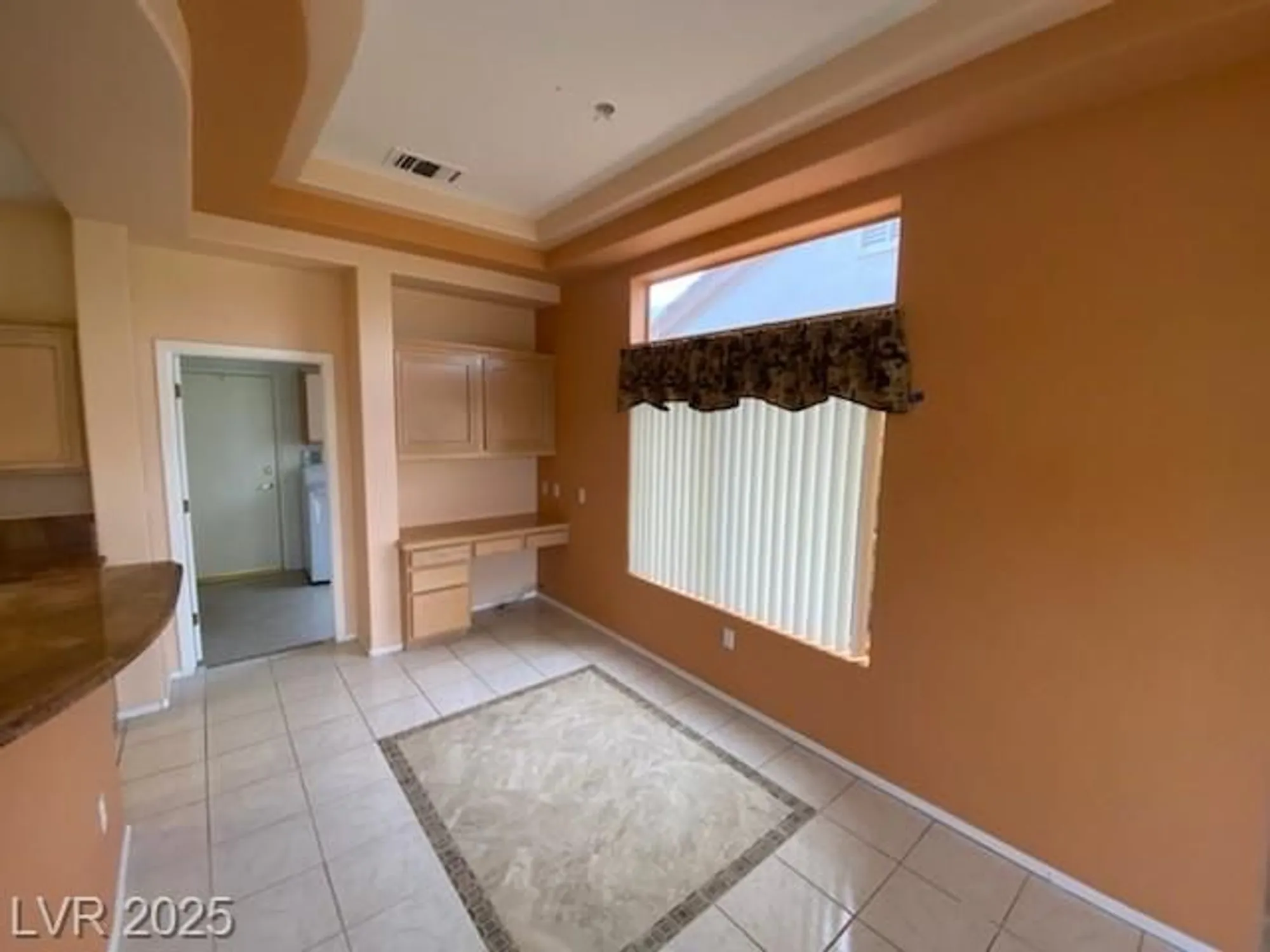Property Slideshow image 13 of 28 | 2913 billy casper dr, Las Vegas, NV, 89134