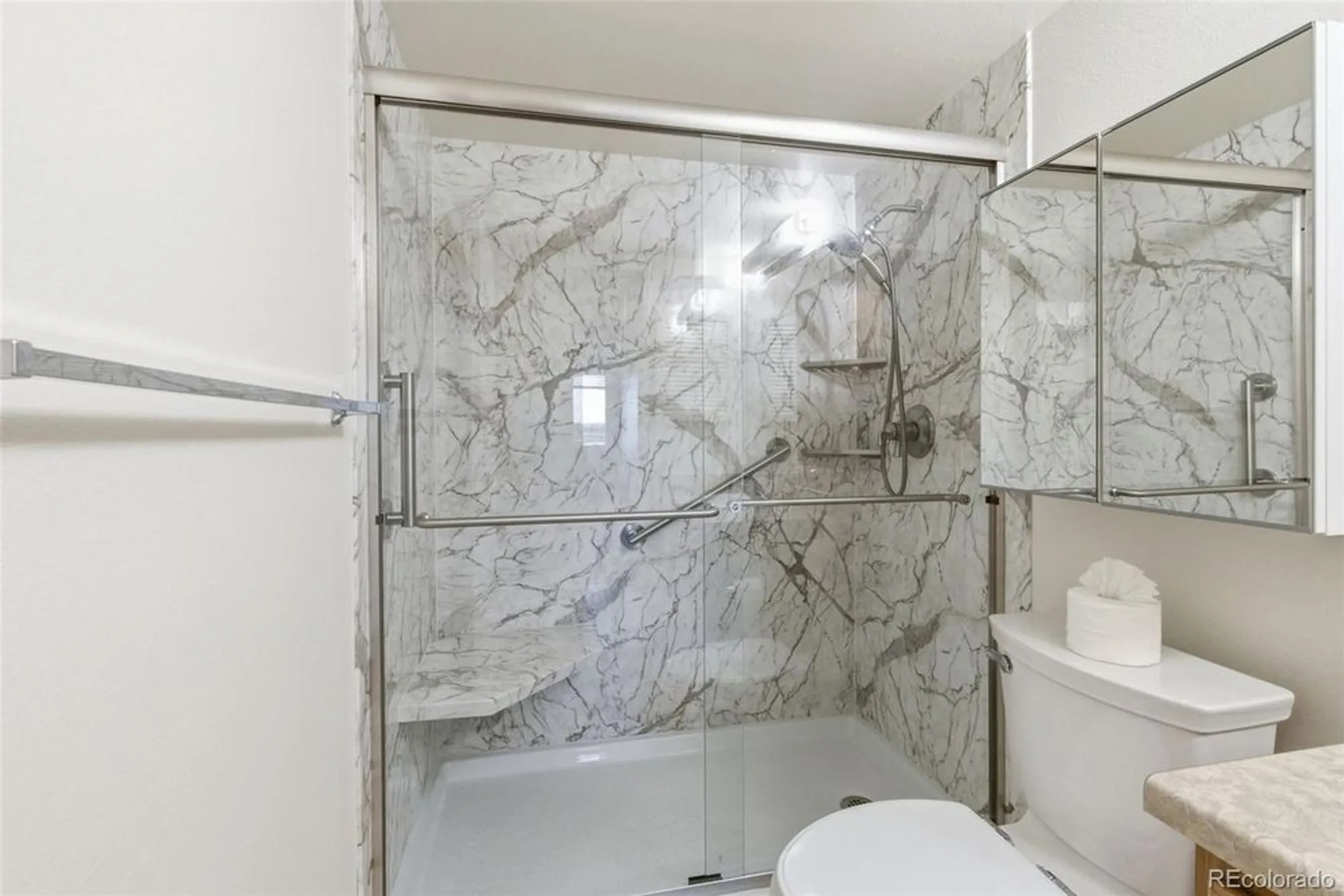 Property Slideshow image 24 of 49 | 13850 e marina dr apt 301, Aurora, CO, 80014