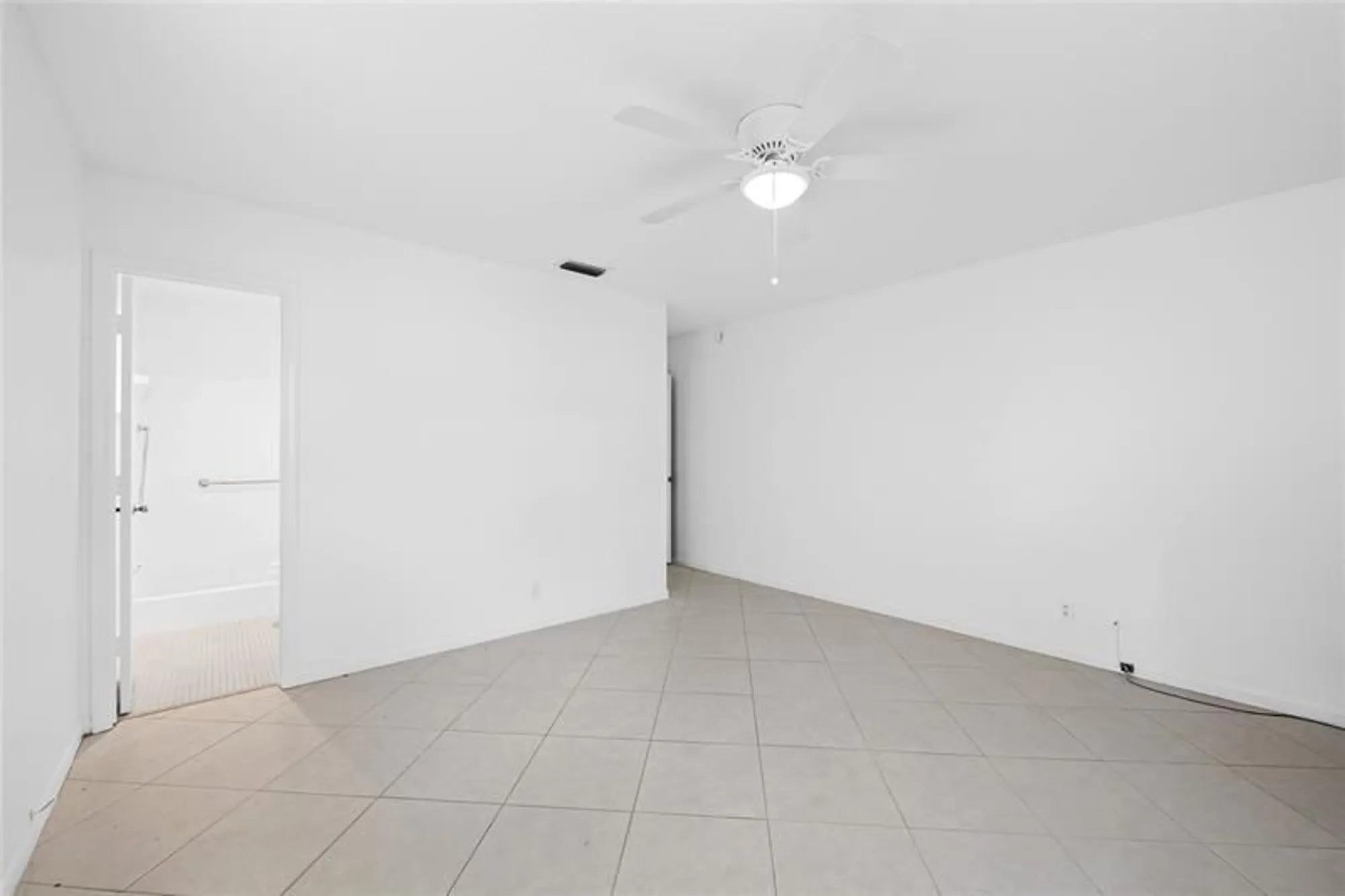 Property Slideshow image 28 of 28 | 7005 nw 11th st, Margate, FL, 33063