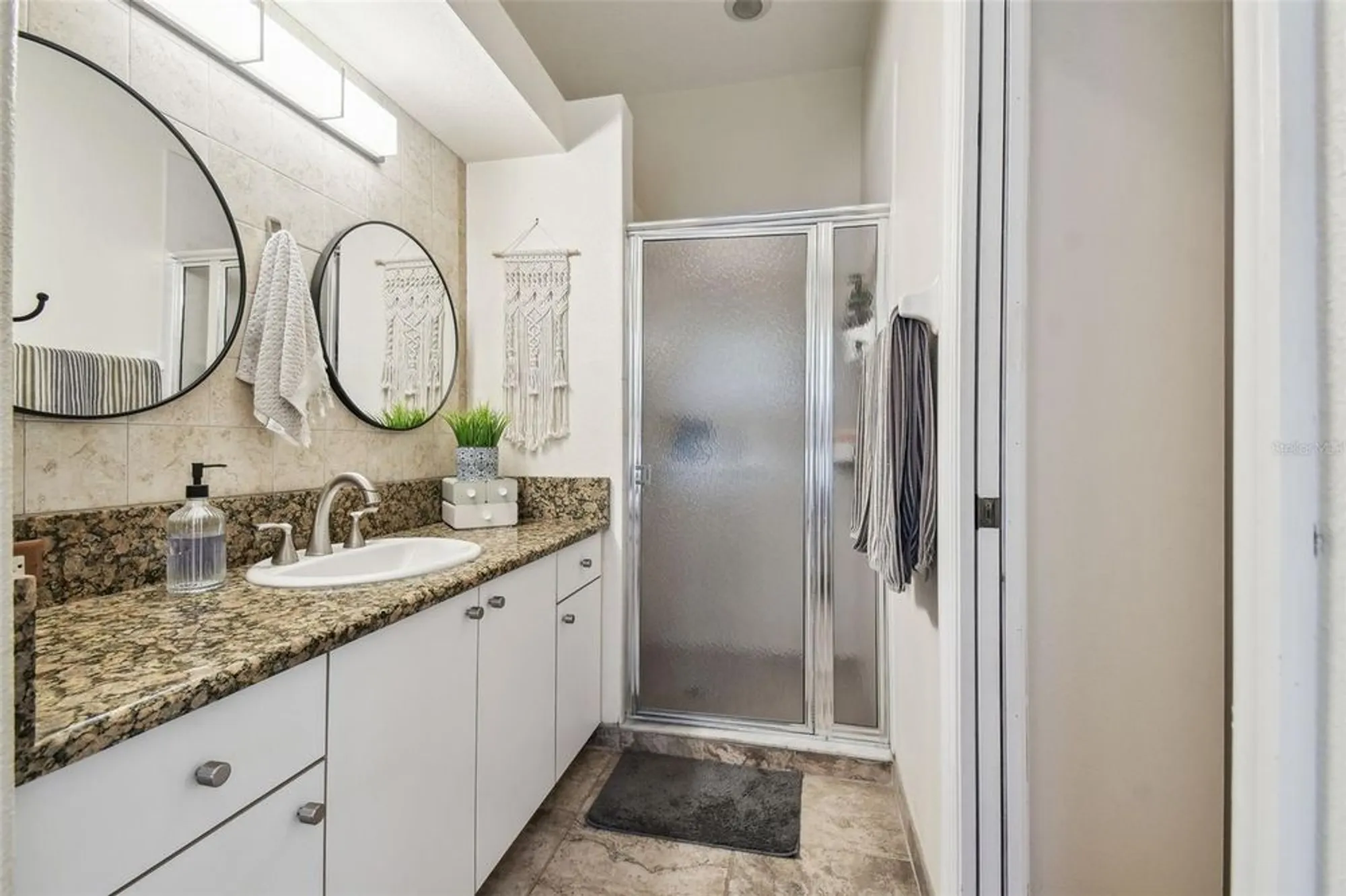 Property Slideshow image 17 of 33 | 11446 sinatra ct, New Port Richey, FL, 34654