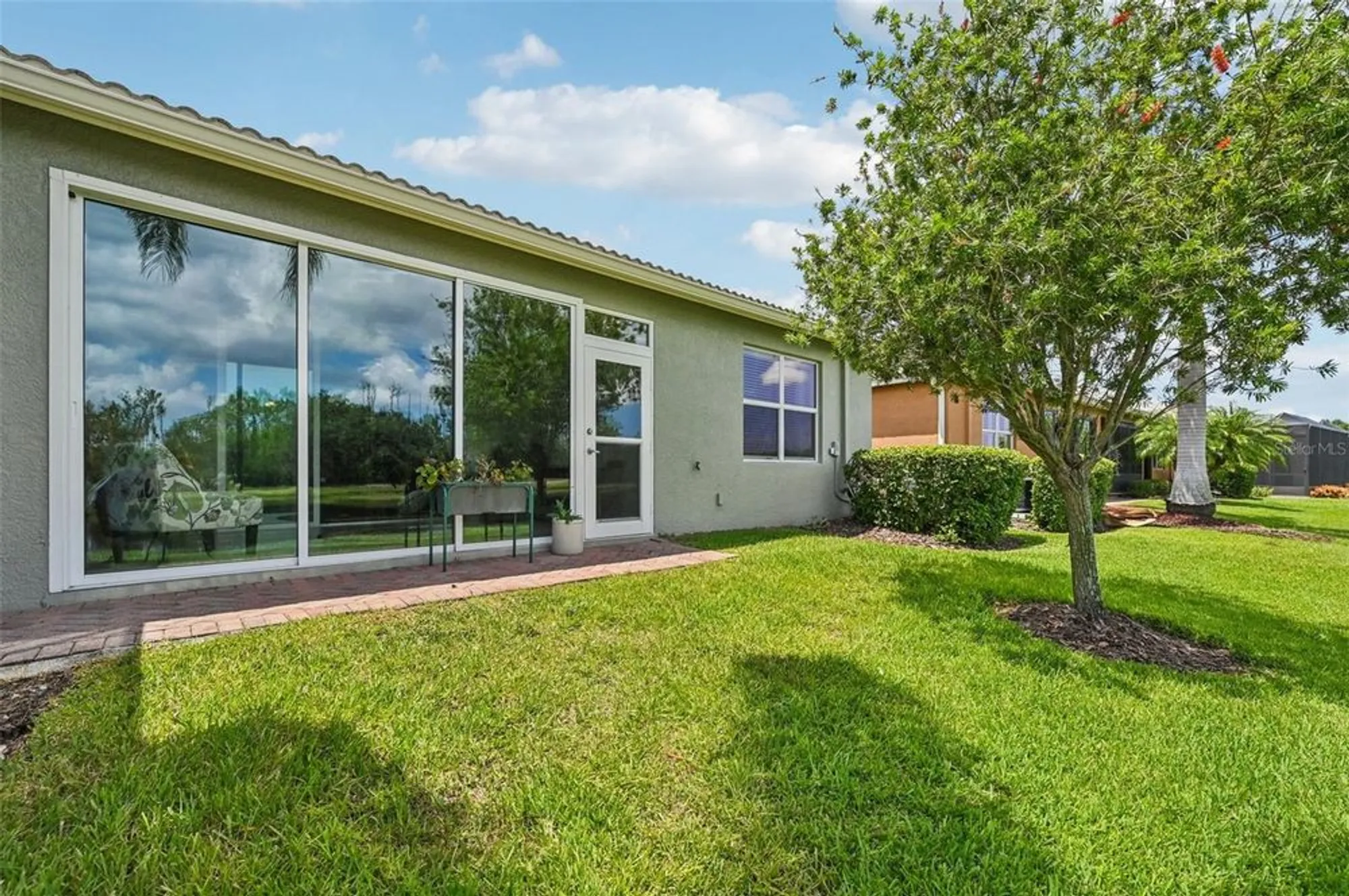 Property Slideshow image 35 of 74 | 15837 aurora lake cir, Wimauma, FL, 33598