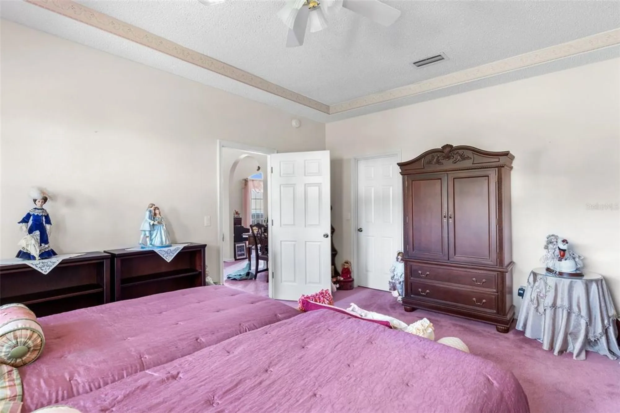 Property Slideshow image 14 of 68 | 5619 prince andrew ct, Leesburg, FL, 34748