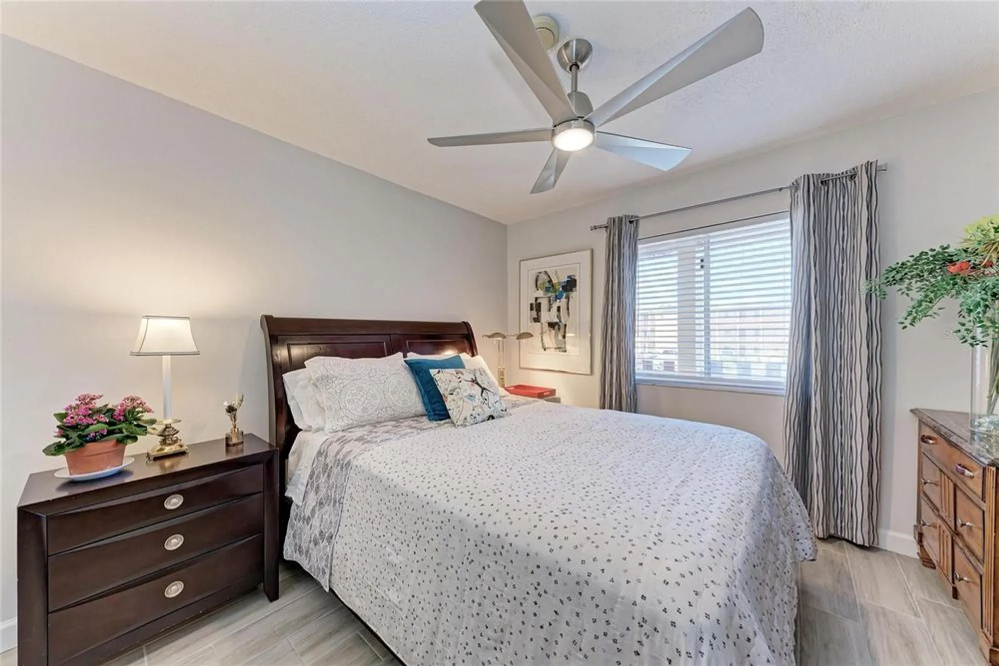 Property Slideshow image 21 of 41 | 4186 heron way # b-219, Bradenton, FL, 34205