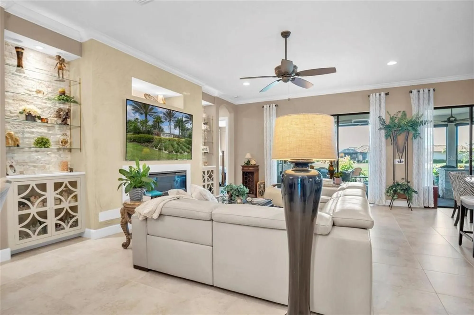 Property Slideshow image 9 of 64 | 3239 forsythia dr, Odessa, FL, 33556