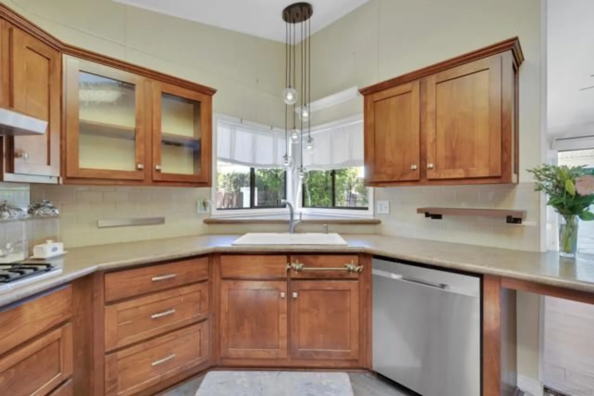 Property Slideshow image 21 of 45 | 38020 calle confite, Murrieta, CA, 92563