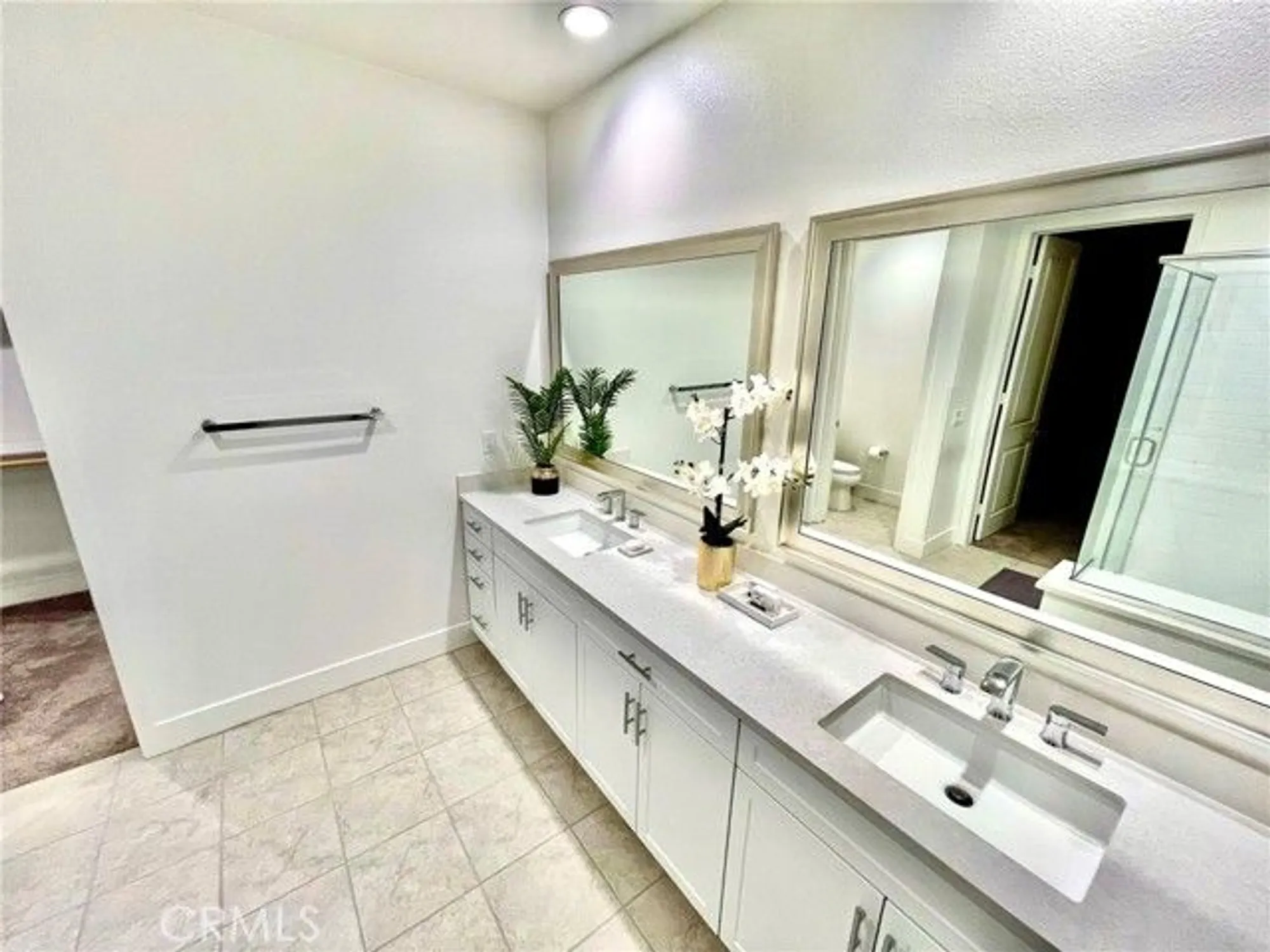 Property Slideshow image 18 of 26 | 84657 litorale ct, Indio, CA, 92203